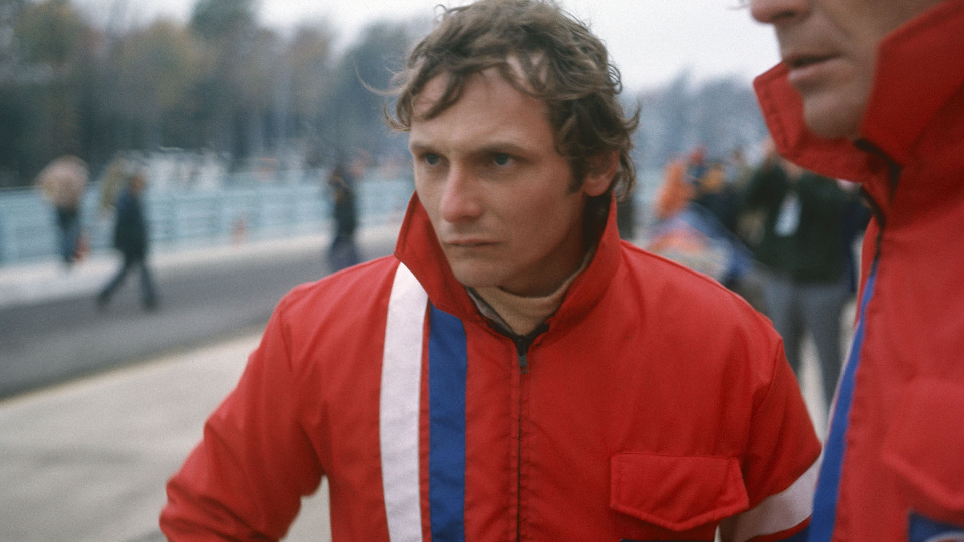 Una imagen antes del accidente sufrido en Nürburgring en 1976