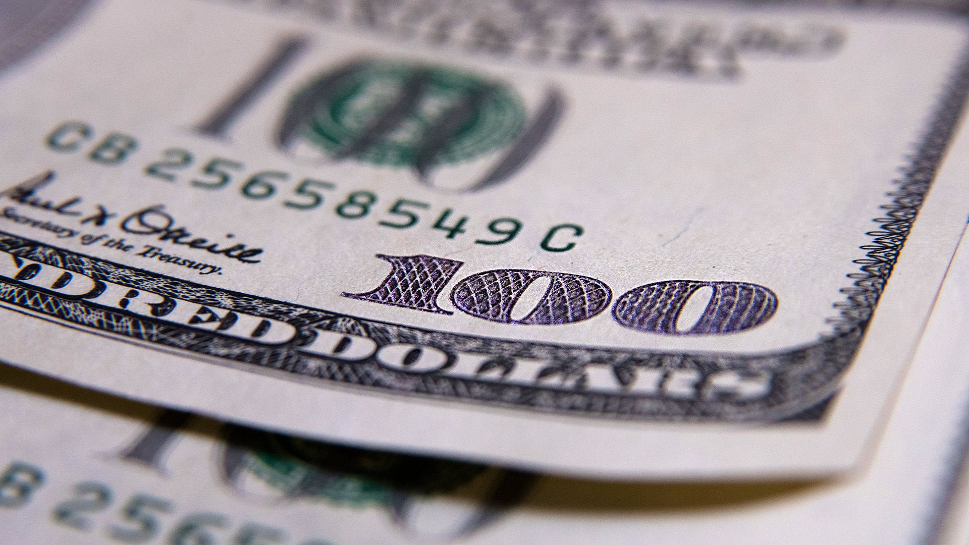 El dólar se encarecie 12,4% en el transcurso de 2019.