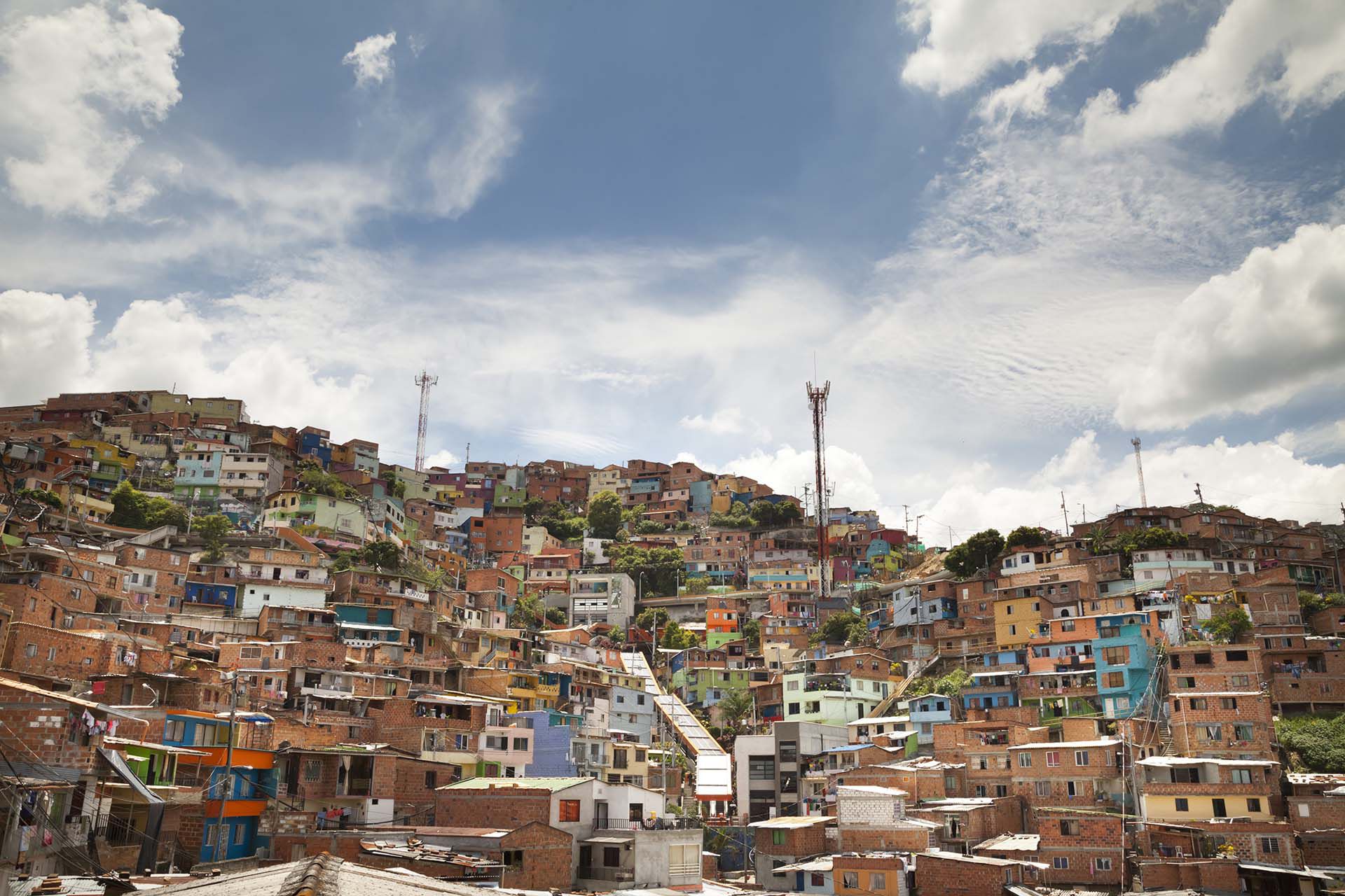 Desde hace 30 años la organización de “La Oficina” controla gran parte de la criminalidad de Medellín. / (Medellin Convention and Visitors Bureau)
