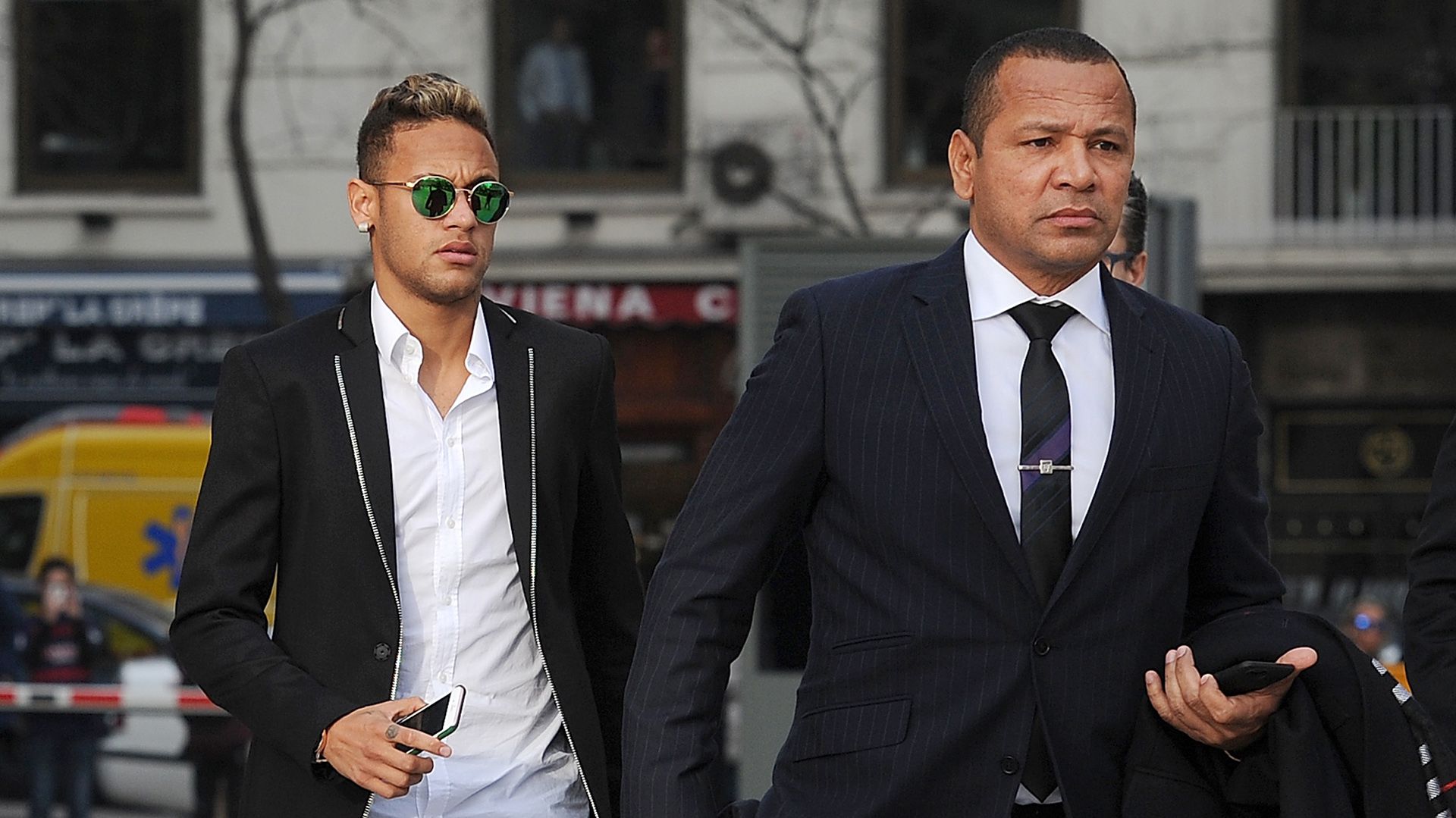 Neymar Santos Senior defendió a su hijo tras la filtración de un video (Getty)