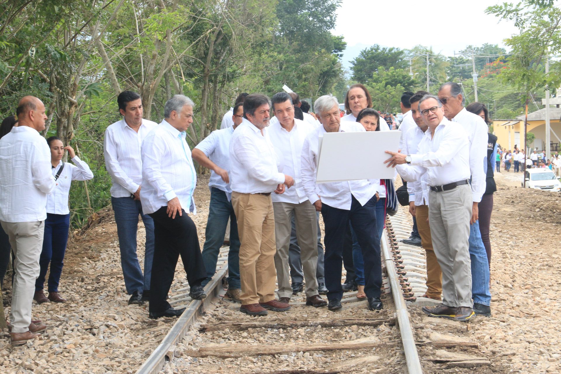 El presidente mexicano López Obrador supervisa el proyecto del Tren Maya (Foto: Cuartoscuro)
