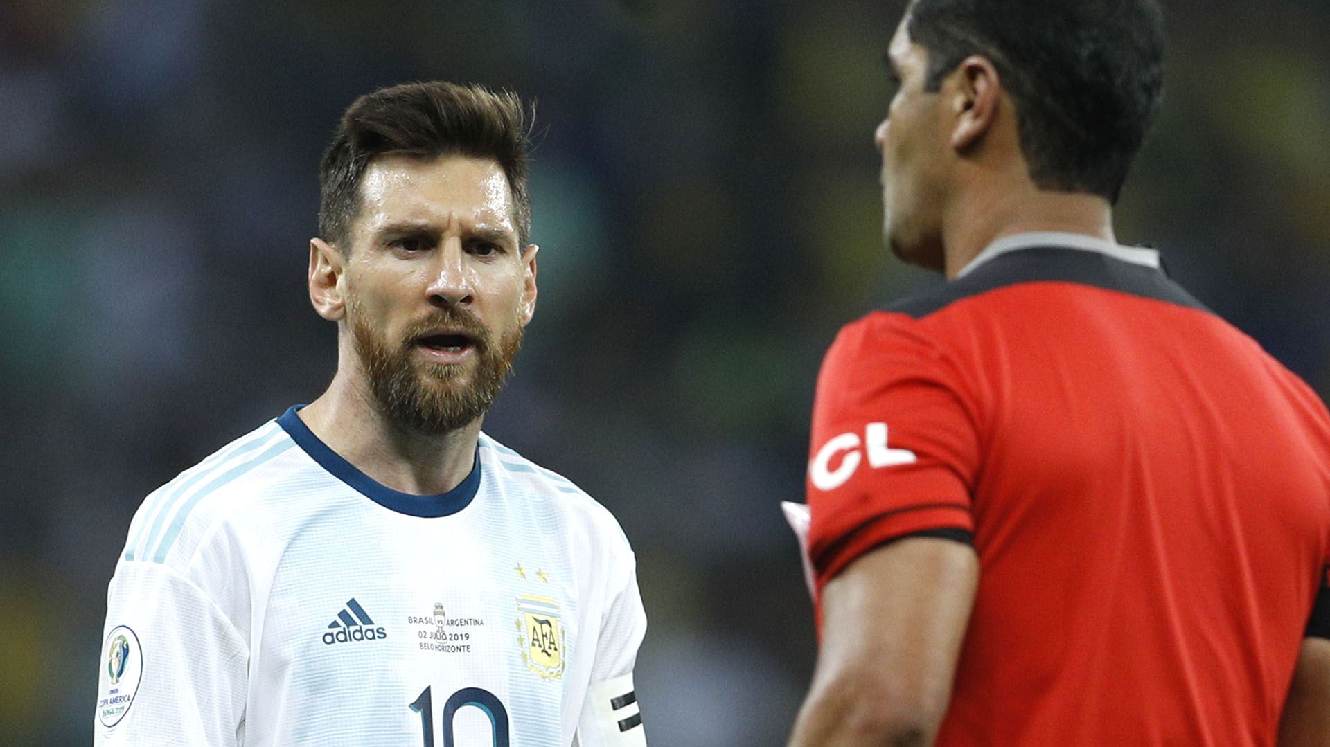 Messi fue muy crítico con el funcionamiento del VAR y la actuación de los árbitros durante toda la Copa América (AP Photo/Victor R. Caivano)