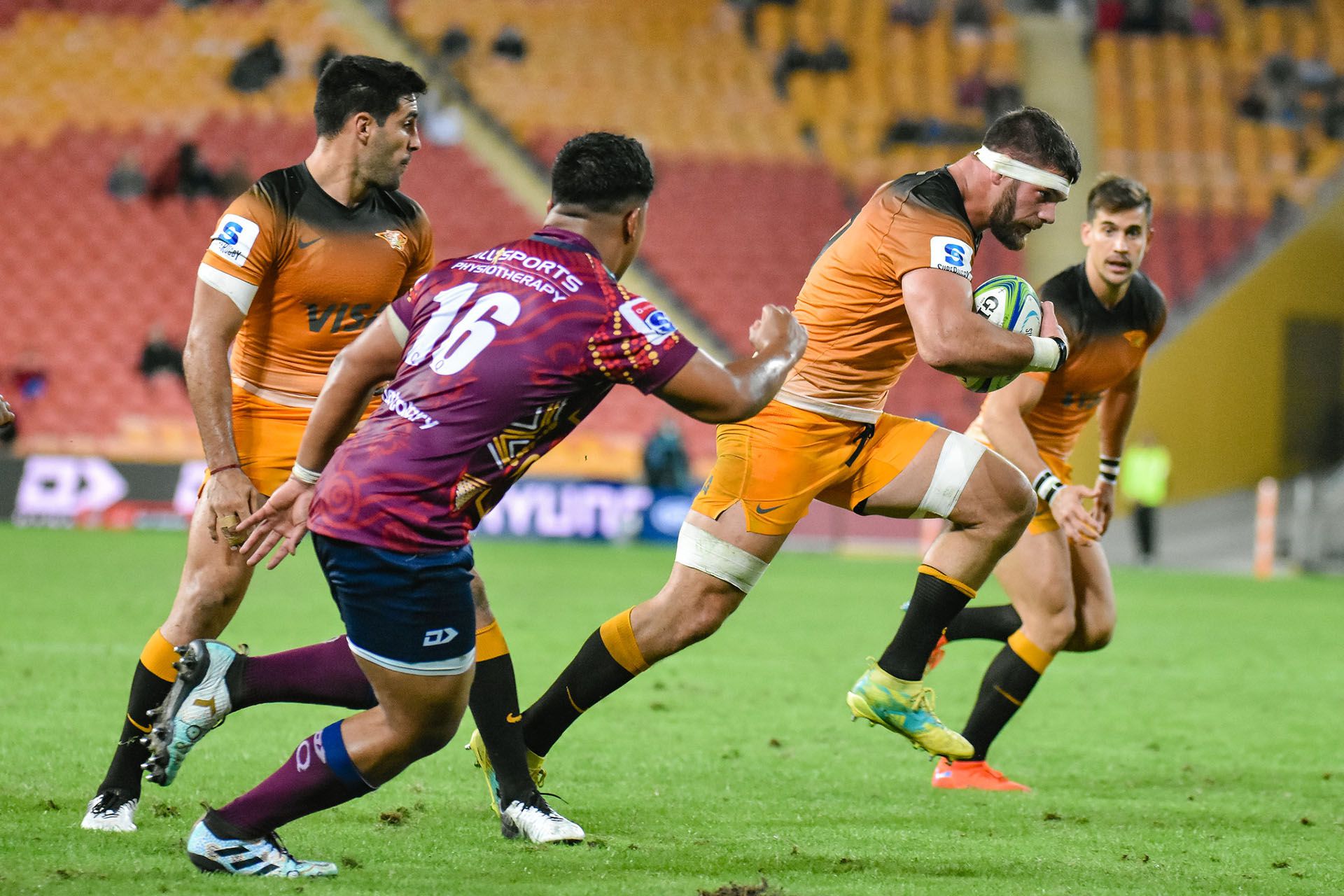 during the Super Rugby Round 16 match between Queensland Reds and the the Jaguares at Suncorp Stadium on June 1, 2019 in Brisbane, Queensland, Australia. (Photo by Stephen Tremain) (@jaguaresarg)