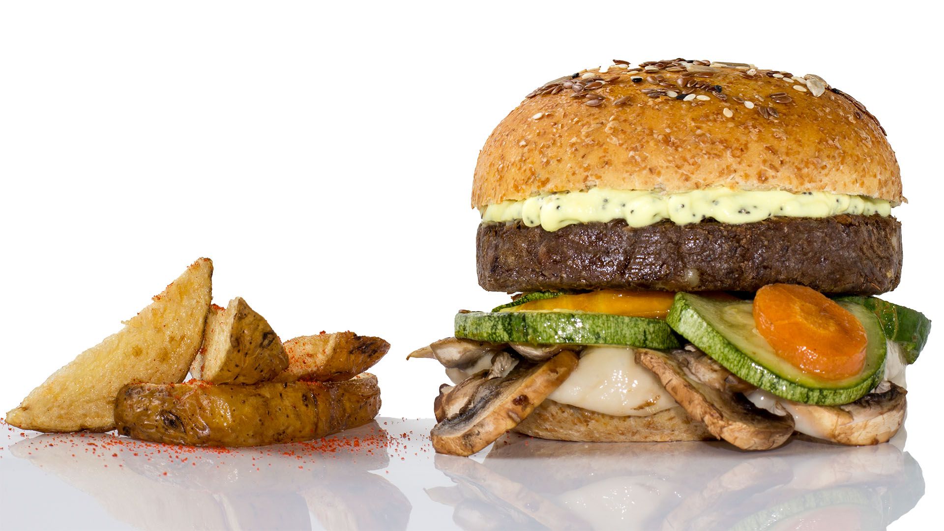 La hamburguesa de lenteja o garbanzo, con muzzarella vegetal y verduras asadas es de las premium en la primera cadena fast food vegana del país (Foto: Green Factory)