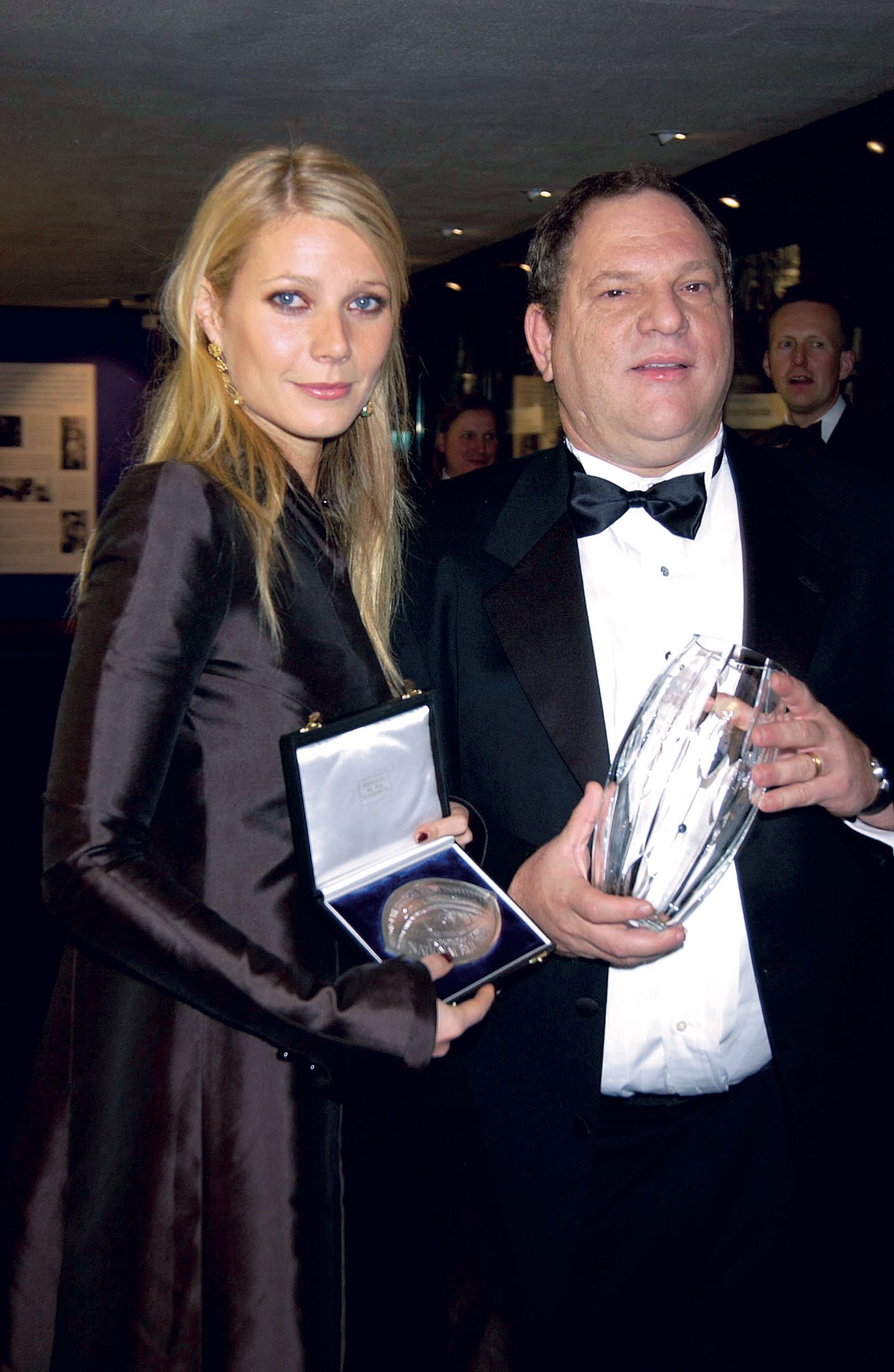 Harvey Weinstein con Gwyneth Paltrow, la protagonista de “Shakespeare enamorado”