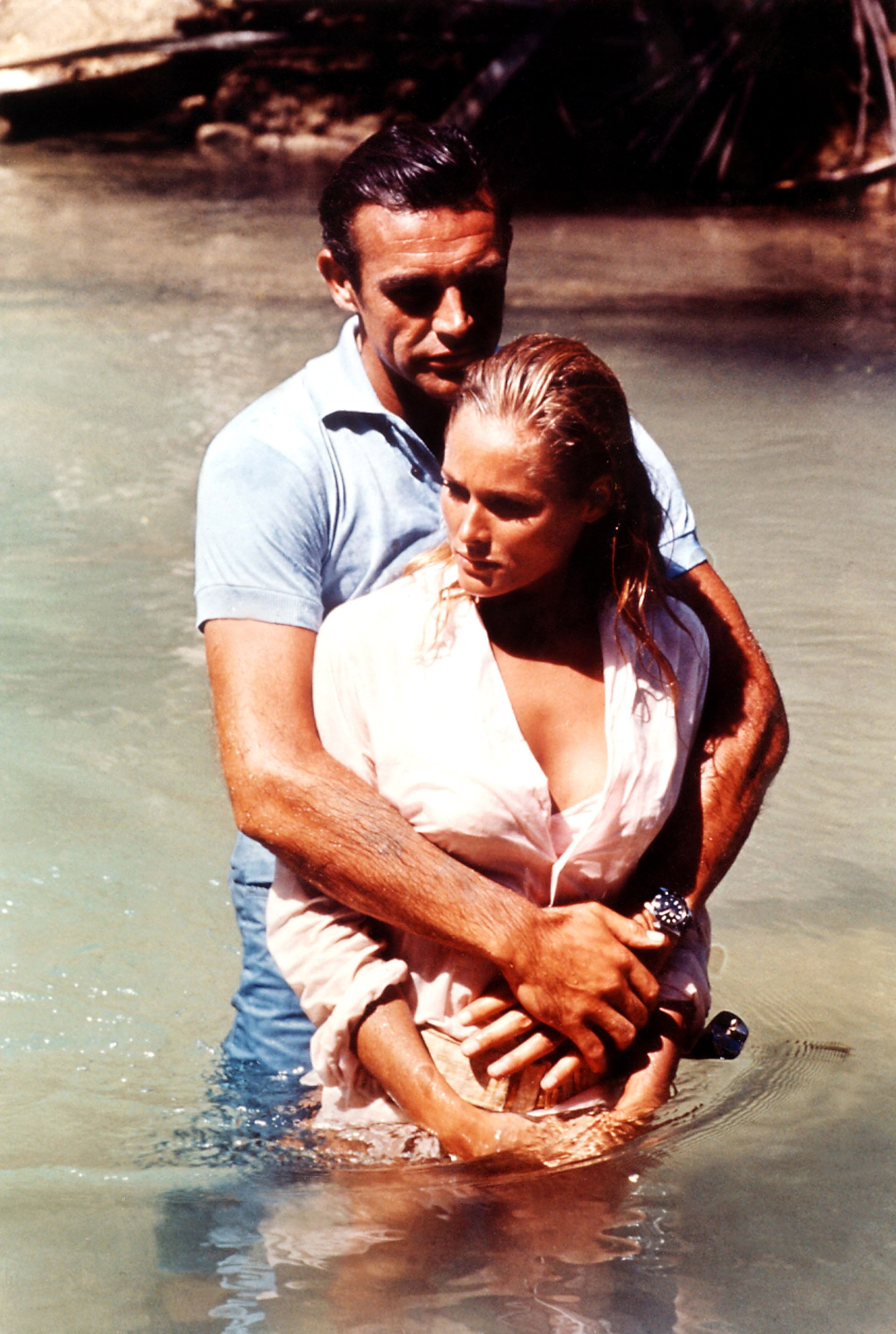 “Dr No” (James Bond), Sean Connery y Ursula Andress (Shutterstock)