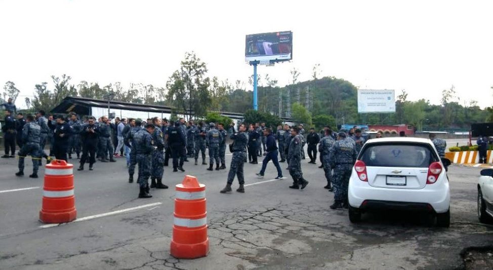 Los elementos de la Policía Federal realizaron una serie de bloqueos en la capital del país (Foto: Twitter)