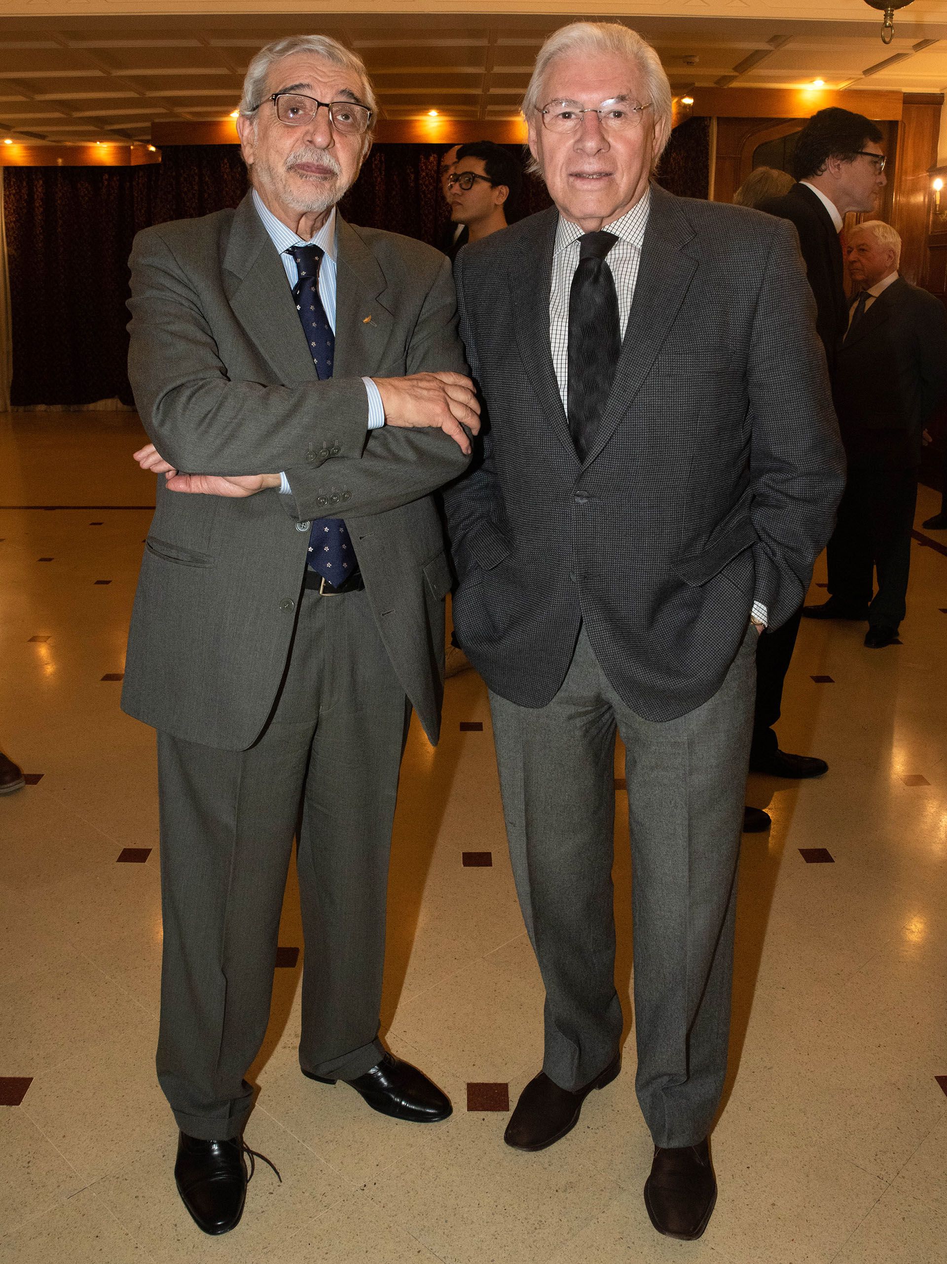 Enrique Paixao, secretario de Justicia de Raúl Alfonsín, junto a Rodolfo Pousá, presidente de Télam