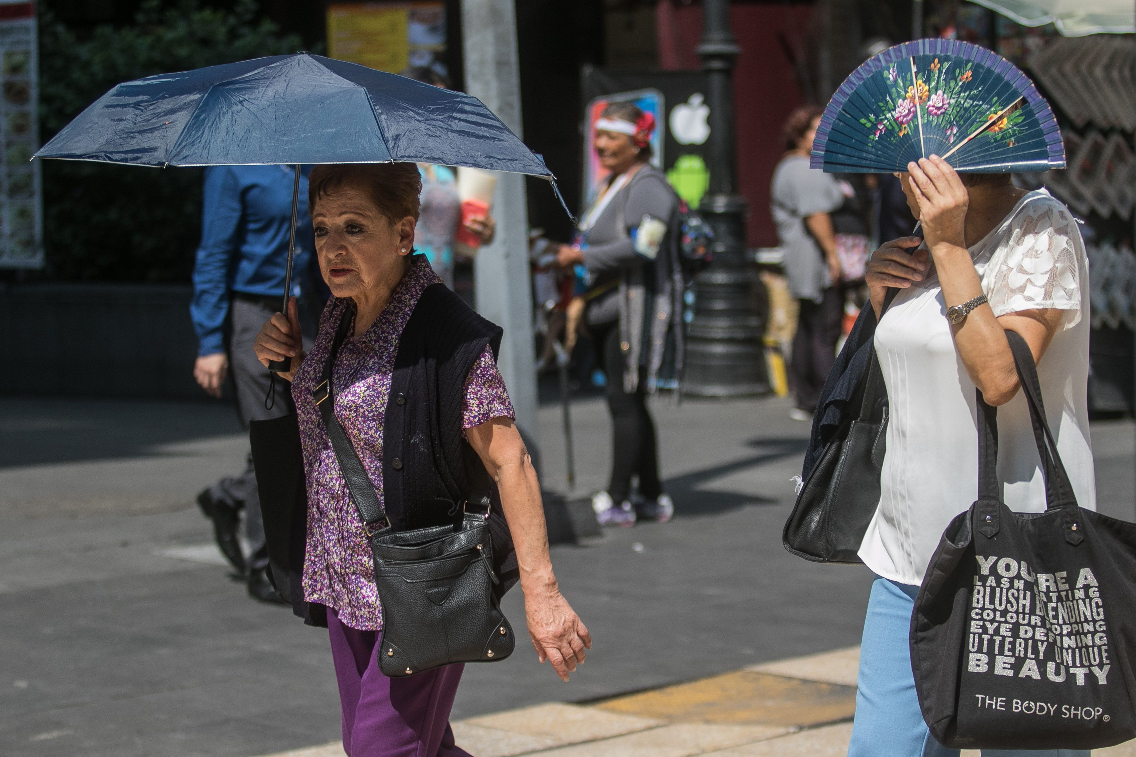 En mayo, la Ciudad de México alcanzó temperaturas de hasta 29 grados, algo poco usual en la capital mexicana (Foto: Cuartoscuro)