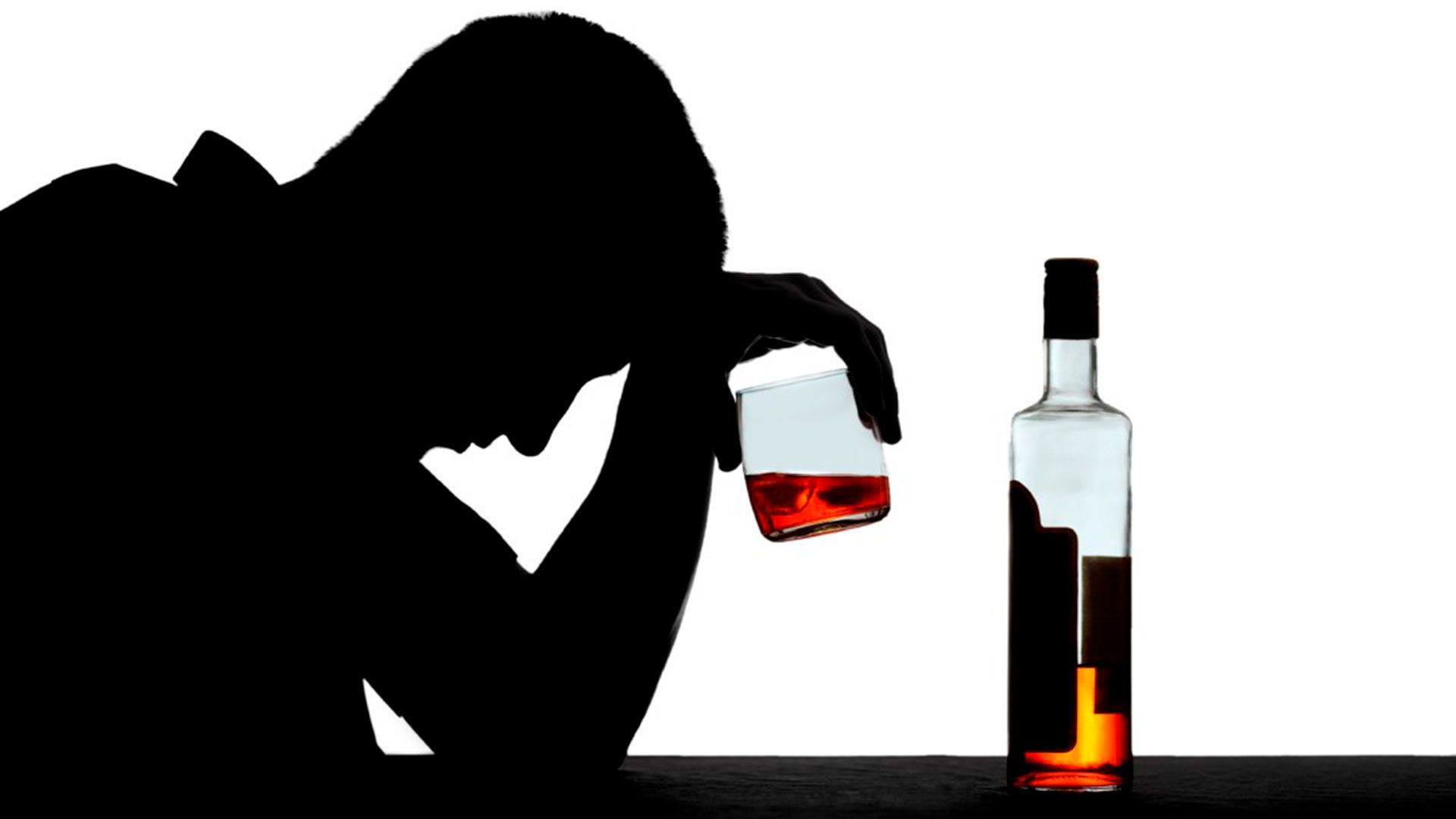 El atracón de alcohol o binge drinking busca alcanzar el estado de embriaguez en el menor tiempo posible