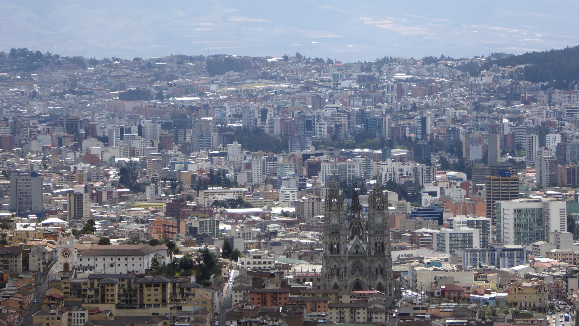 Quito aparece entre las 60 ciudades más seguras del mundo, ocupando el puesto 50 del índice de The Economist (Foto: Wikipedia)
