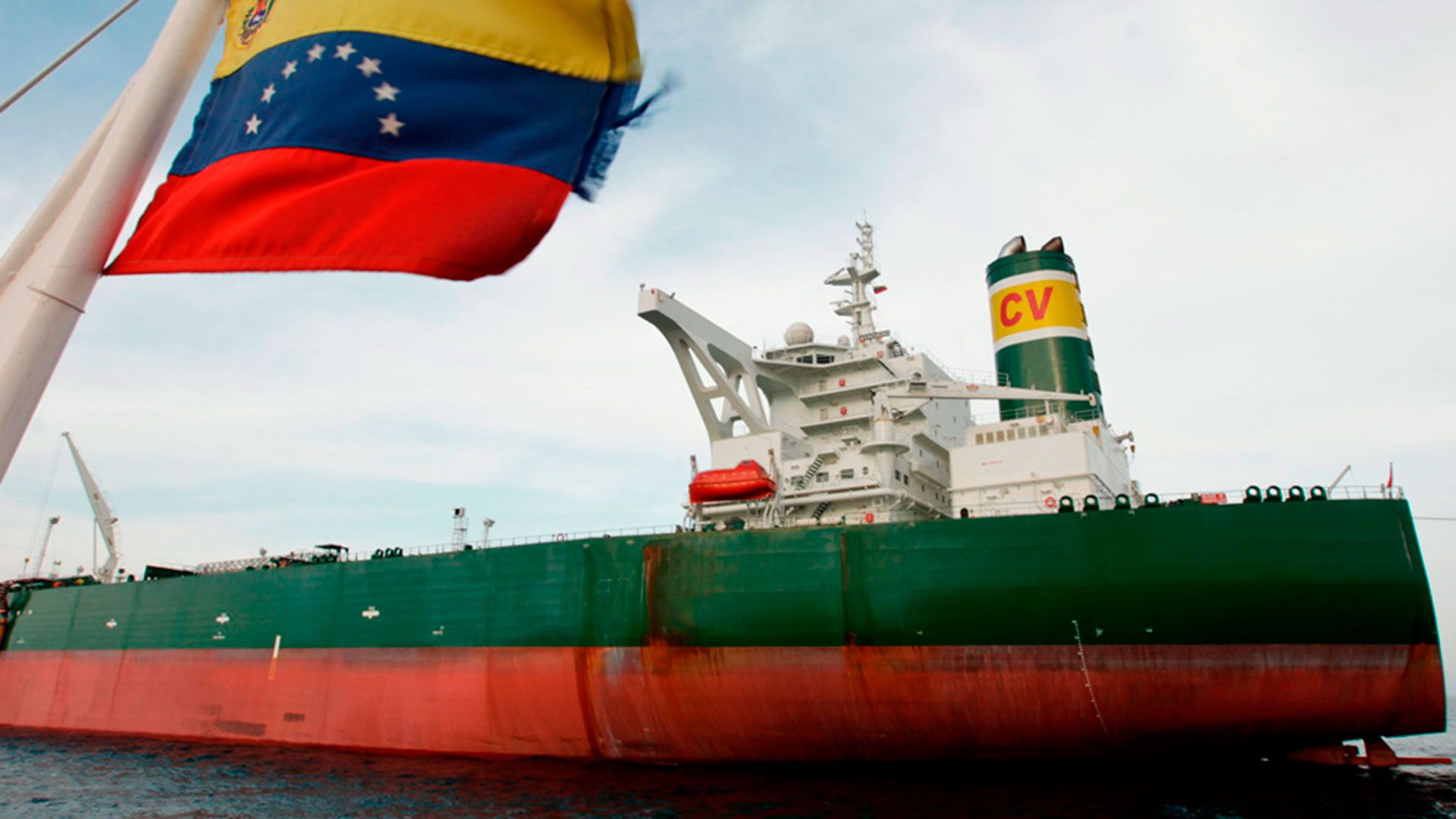 El régimen venezolano transporta buques frente a la isla de Malta
