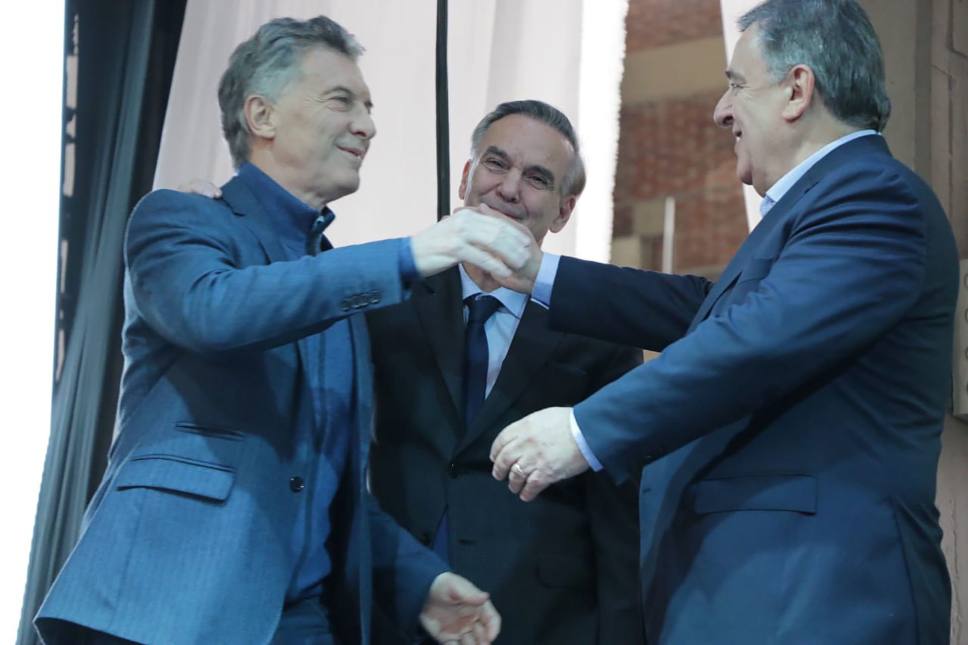 Macri en el último acto que hizo en Córdoba para presentar los candidatos, junto a Mario Negri y Miguel Pichetto.