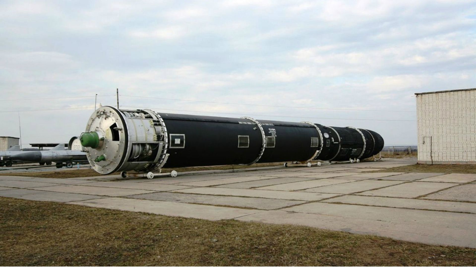 Un misil balístico nuclear RS 20 del arsenal ruso