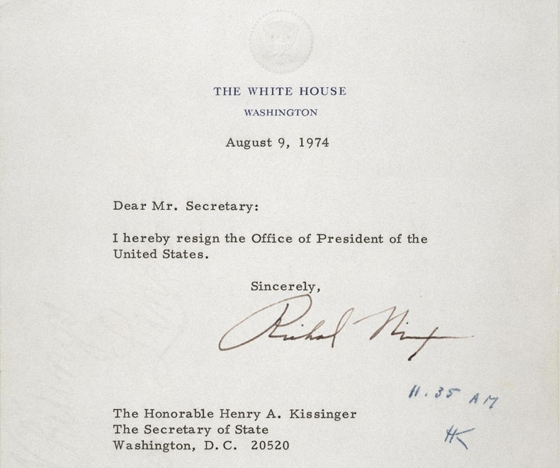 La carta de renuncia de Nixon, presentada al secretario de Estado, Henry Kissinger.