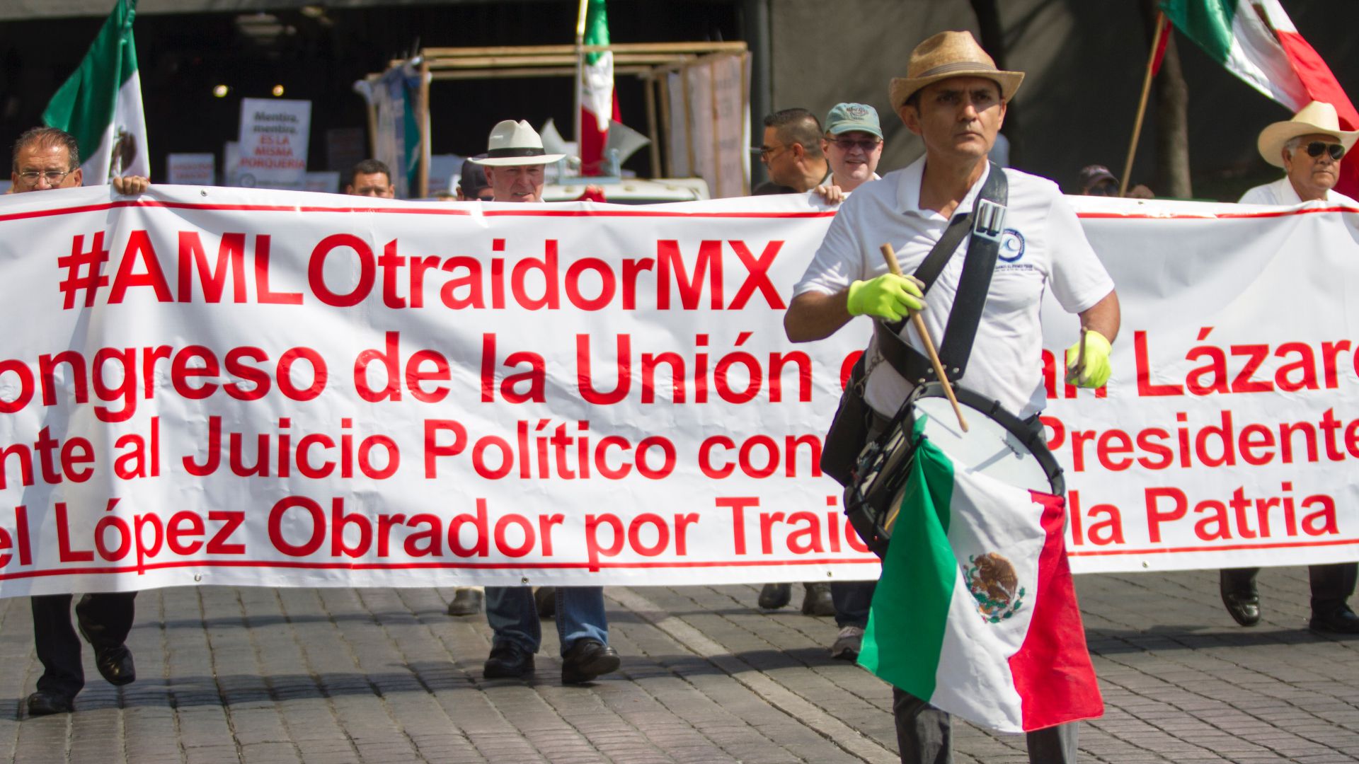 Los manifestantes en Monterrey pidieron un juicio político contra el presidente en turno (Foto: Cuartoscuro)