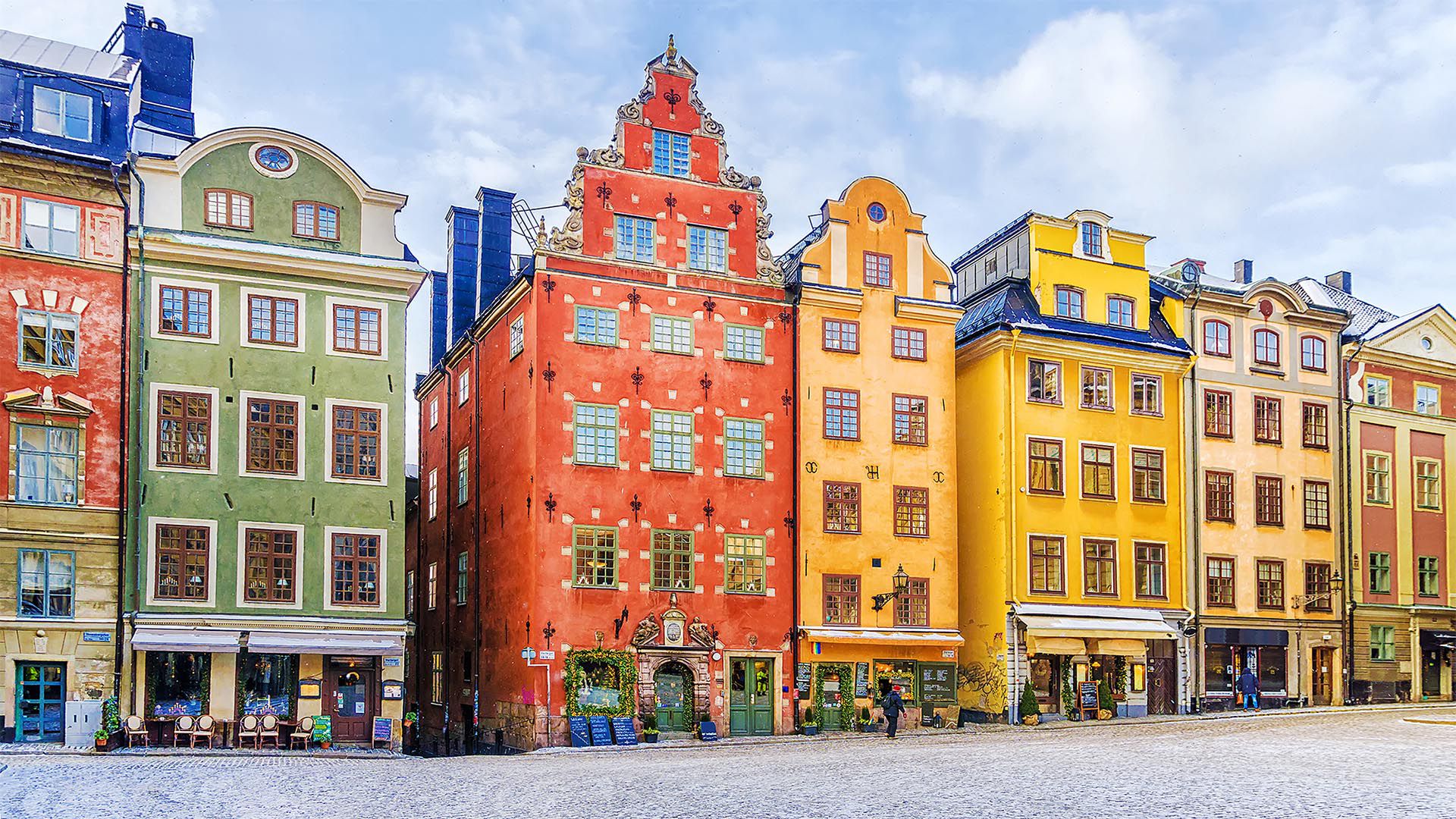 Estocolmo sigue siendo una de las ciudades más seguras, no solo en Europa, sino en el mundo. Es una ciudad con una tasa de criminalidad tremendamente baja, y donde tanto los residentes como los turistas se sienten seguros
