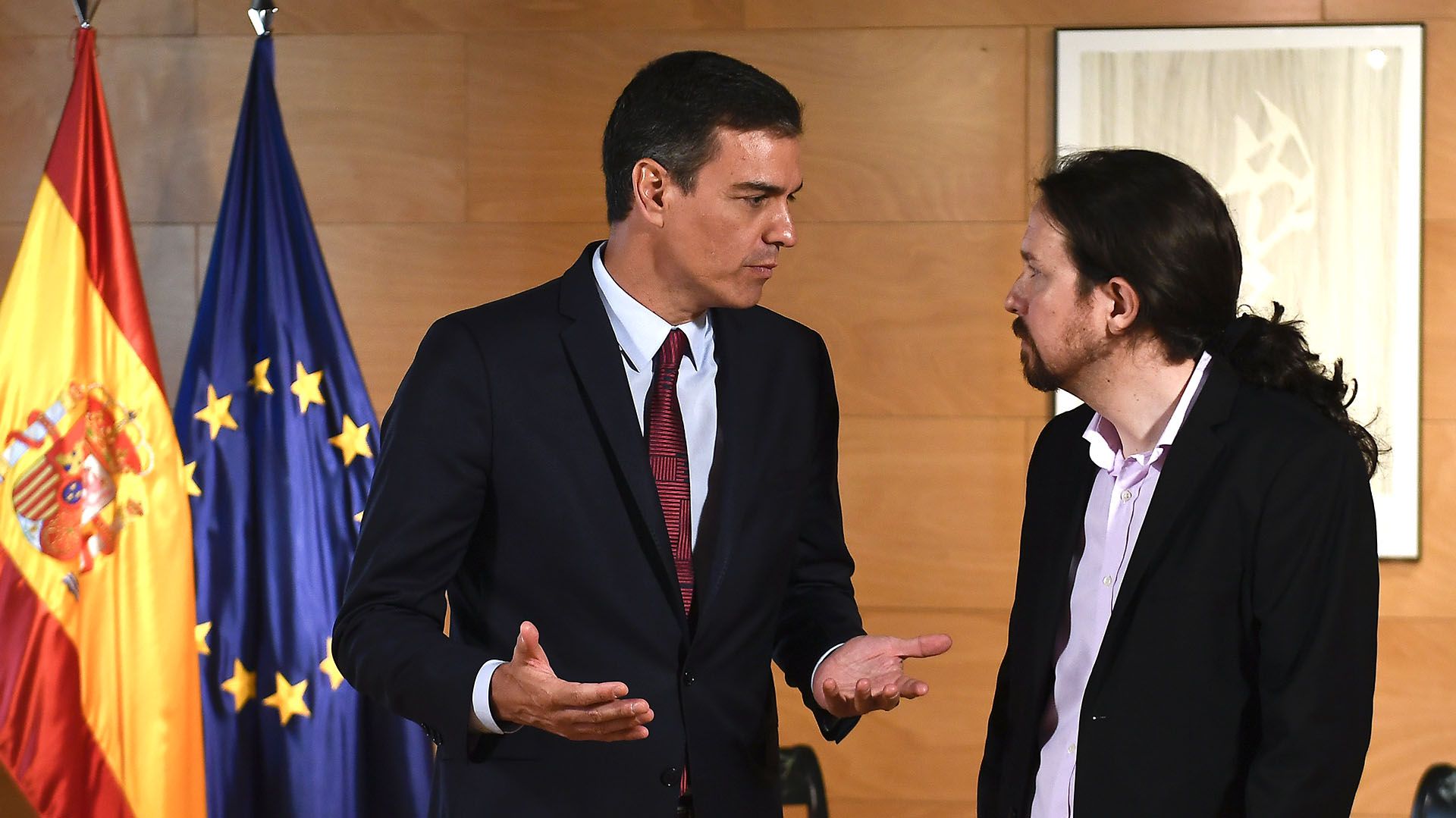 Pedro Sánchez se mantuvo firme en su negativa de incorporar a Pablo Iglesias u cualquier otro miembro de Podemos a su gabinete, y ya parece imposible un acuerdo entre las fuerzas de izquierda para formar gobierno (AFP)