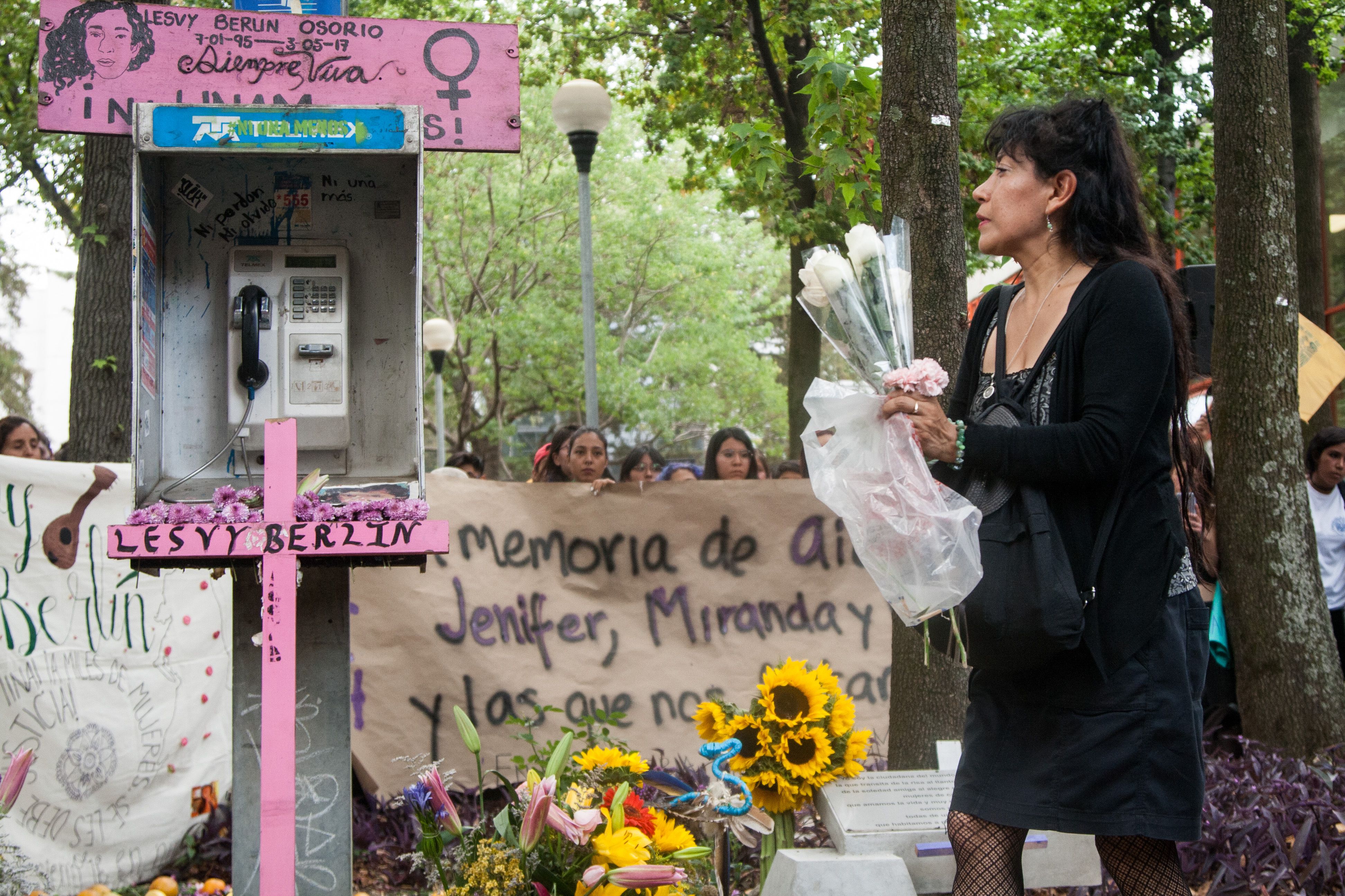 El sitio donde fue encontrado el cuerpo de la joven Lesvy Berlín Osorio de 22 años dentro de la la Universidad Nacional Autónoma de México FOTO: GALO CAÑAS /CUARTOSCURO.COM