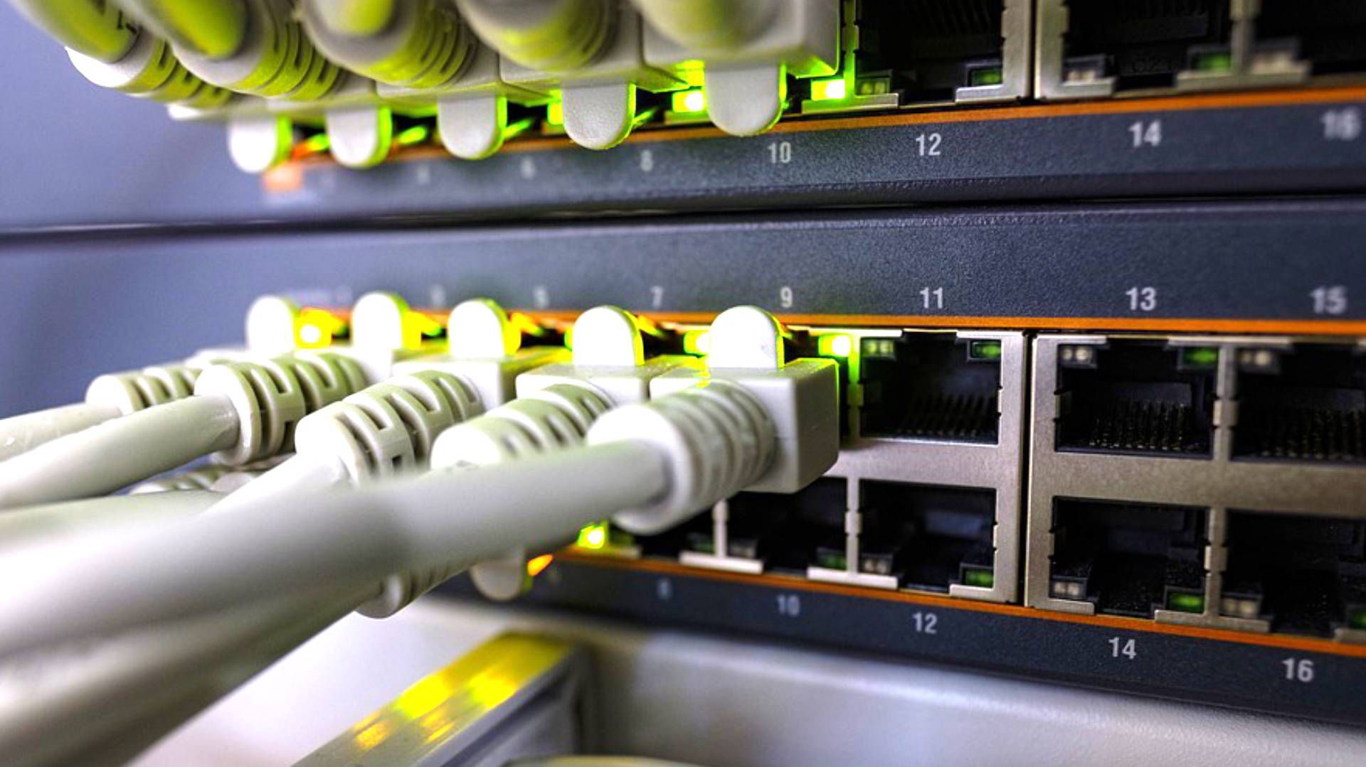 Es mejor que tu router, además de ser WiFi, cuente con algunos puertos Ethernet para conectar dispositivos directamente con un cable (Foto: Pixabay)