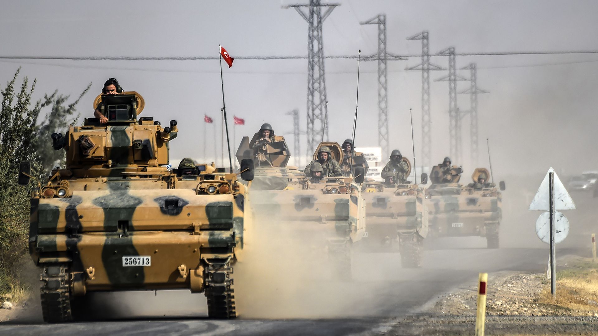 Tanques turcos en Siria (AFP)