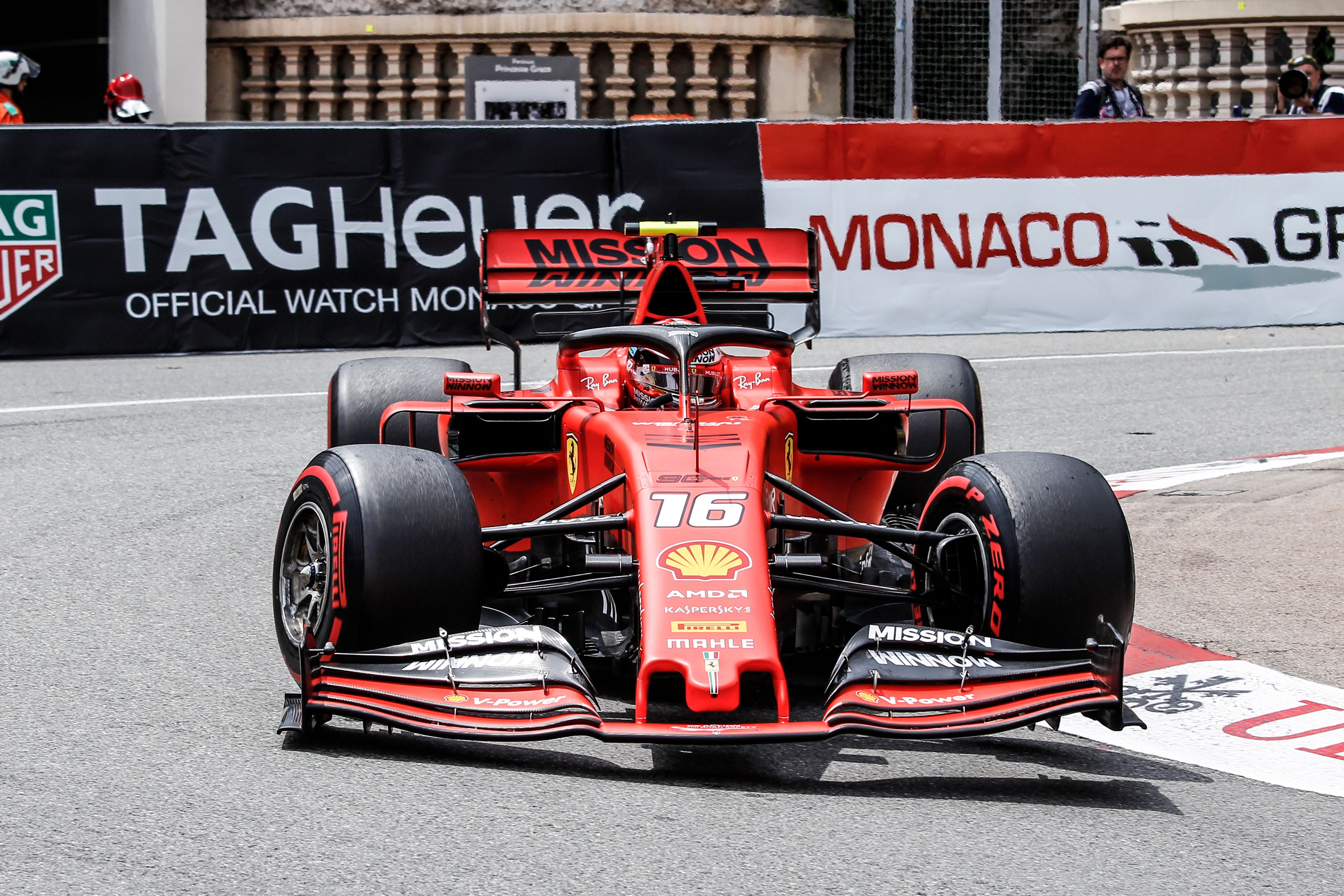 Charles Leclerc marcha en el tercer puesto del campeonato de pilotos de la F1