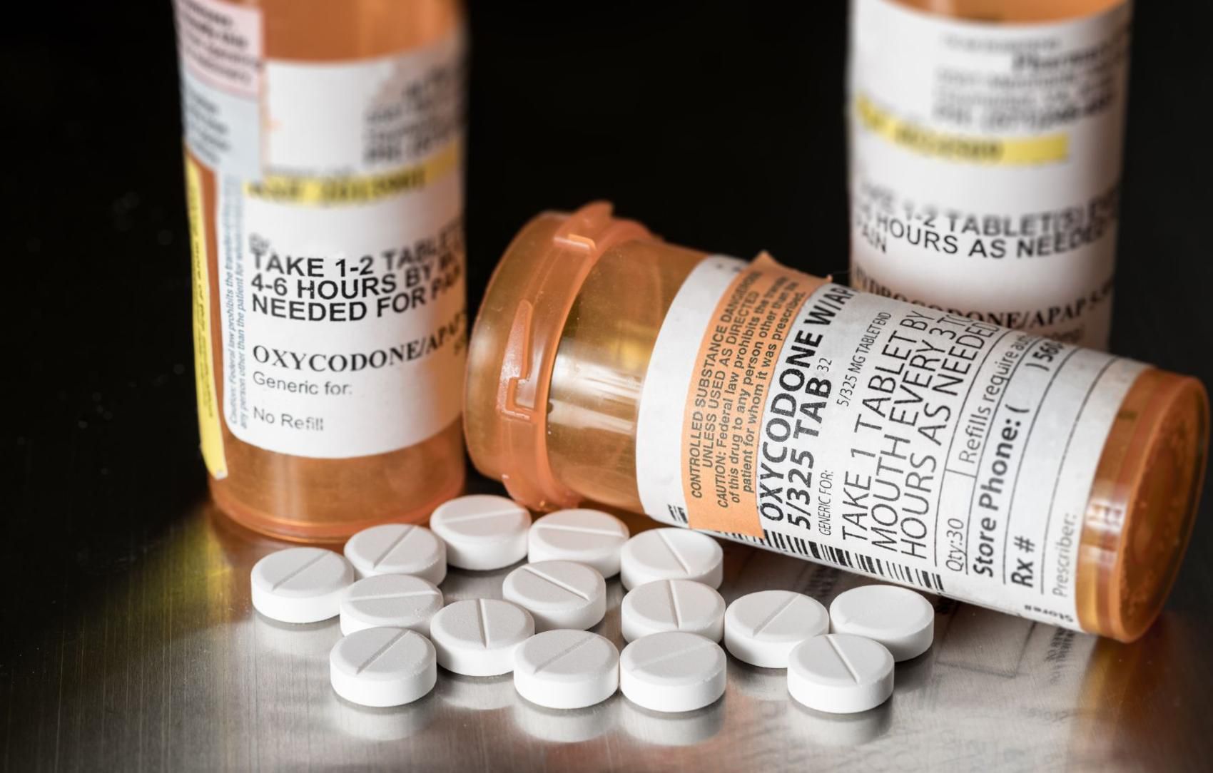 La demanda alega que Purdue Pharma L.P. y Purdue Pharma Inc. engañaron a los médicos y pacientes en Colorado sobre el potencial de adicción a los opiáceos recetados (Archivo)