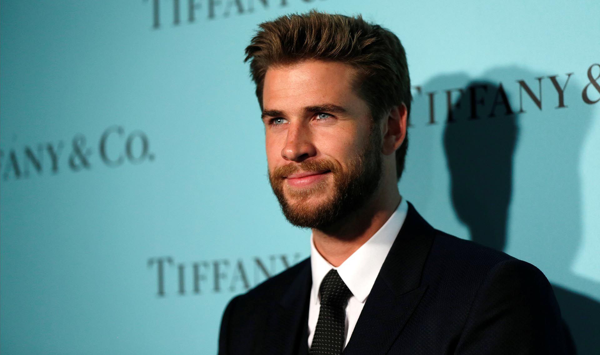 Actor Liam Hemsworth poses at a reception for the re-opening of the Tiffany &amp; Co. store in Beverly Hills, California U.S., October 13, 2016. REUTERS/Mario Anzuoni