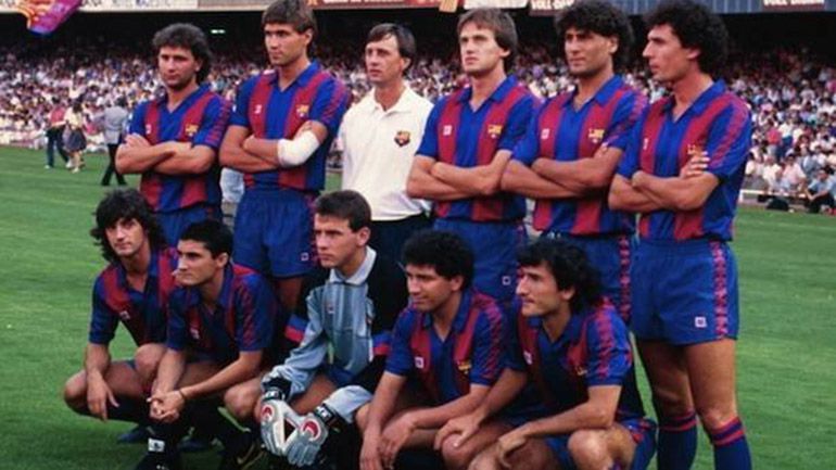 En sus siete temporadas como DT del Barcelona, el holandés Johan Cruyff llegó a convocar a 32 jugadores de La Masía.