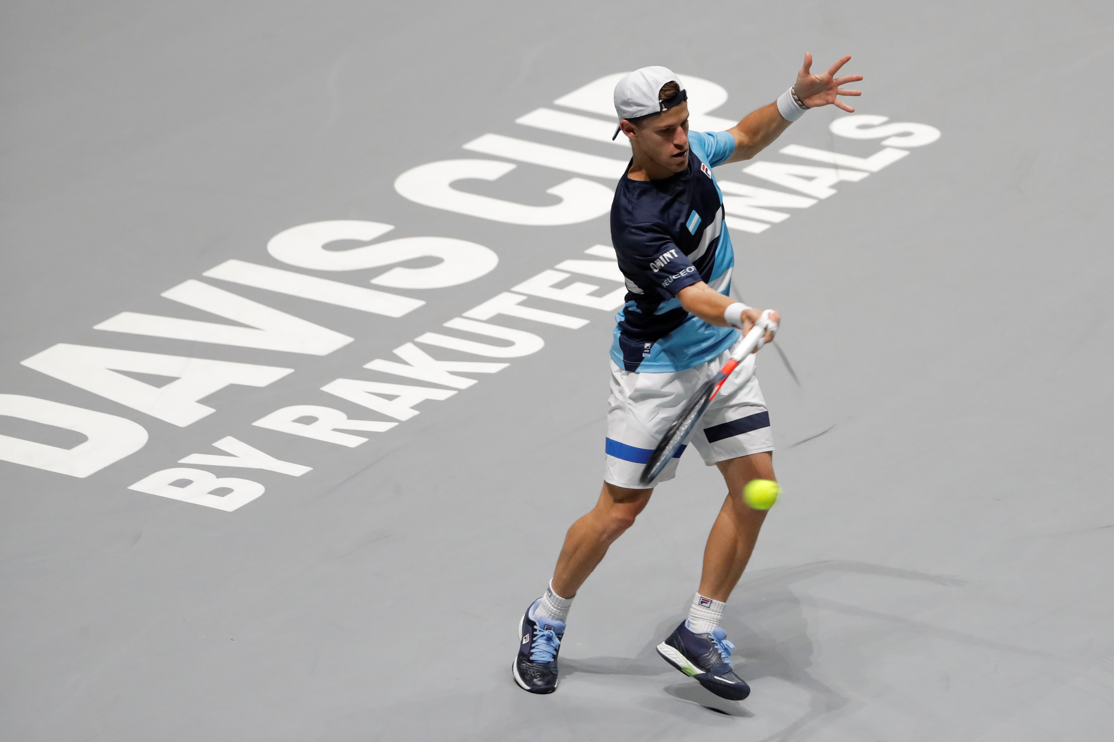 Diego Schwartzman buscará dar el batacazo y ganarle a Rafael Nadal por primera vez en su carrera (REUTERS/Susana Vera)