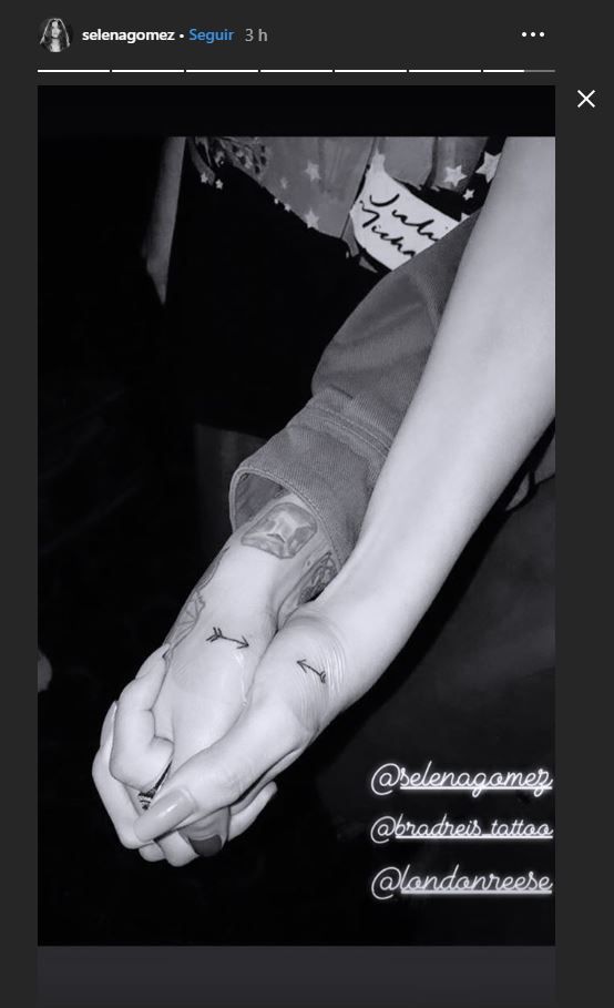 El tatuaje de Julia Michaels y Selena Gomez con el que confirman su amistad (Foto: Instagram @selenagomez)