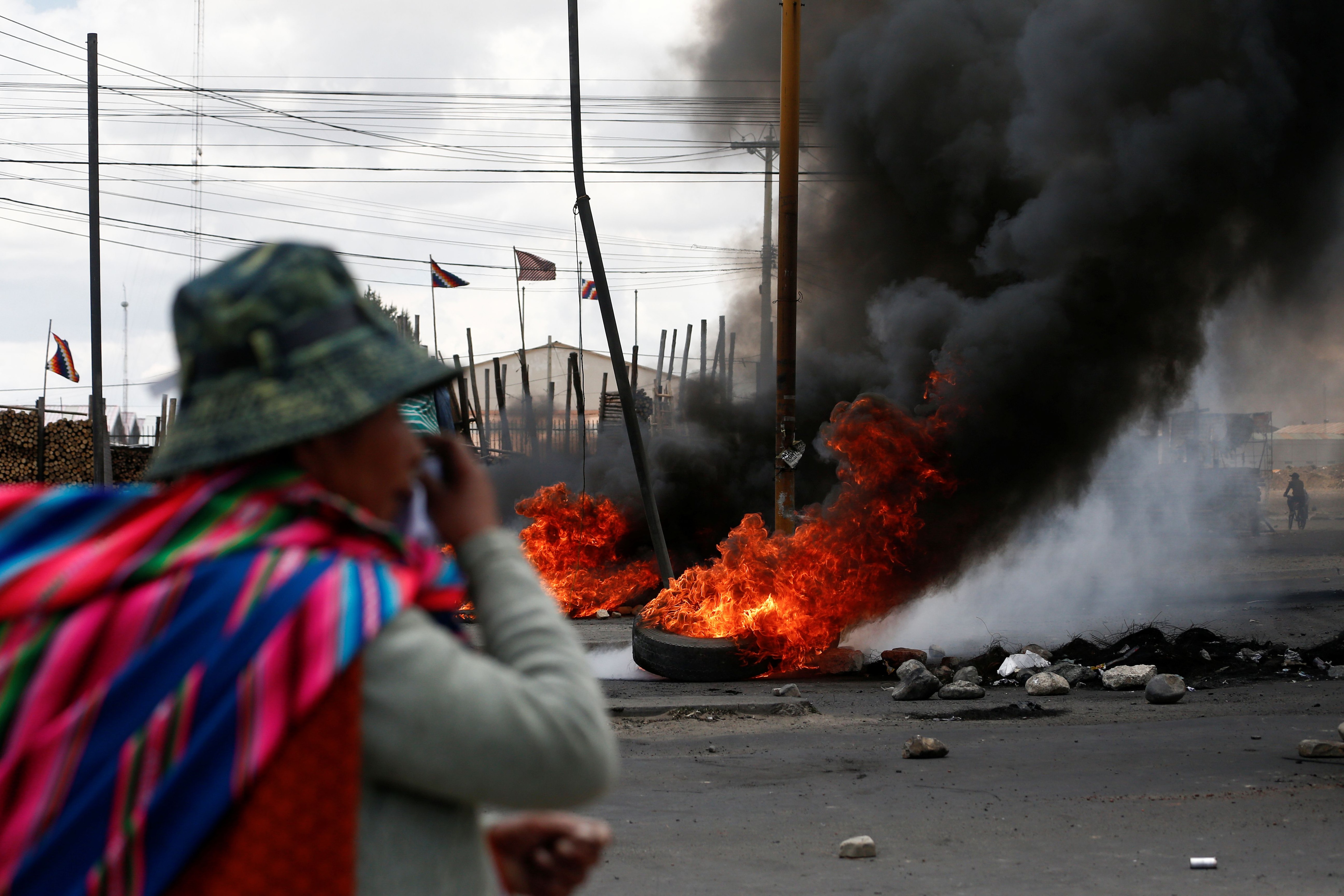 Disturbios en Senkata, El Alto, Bolivia (Reuters/ David Mercado)