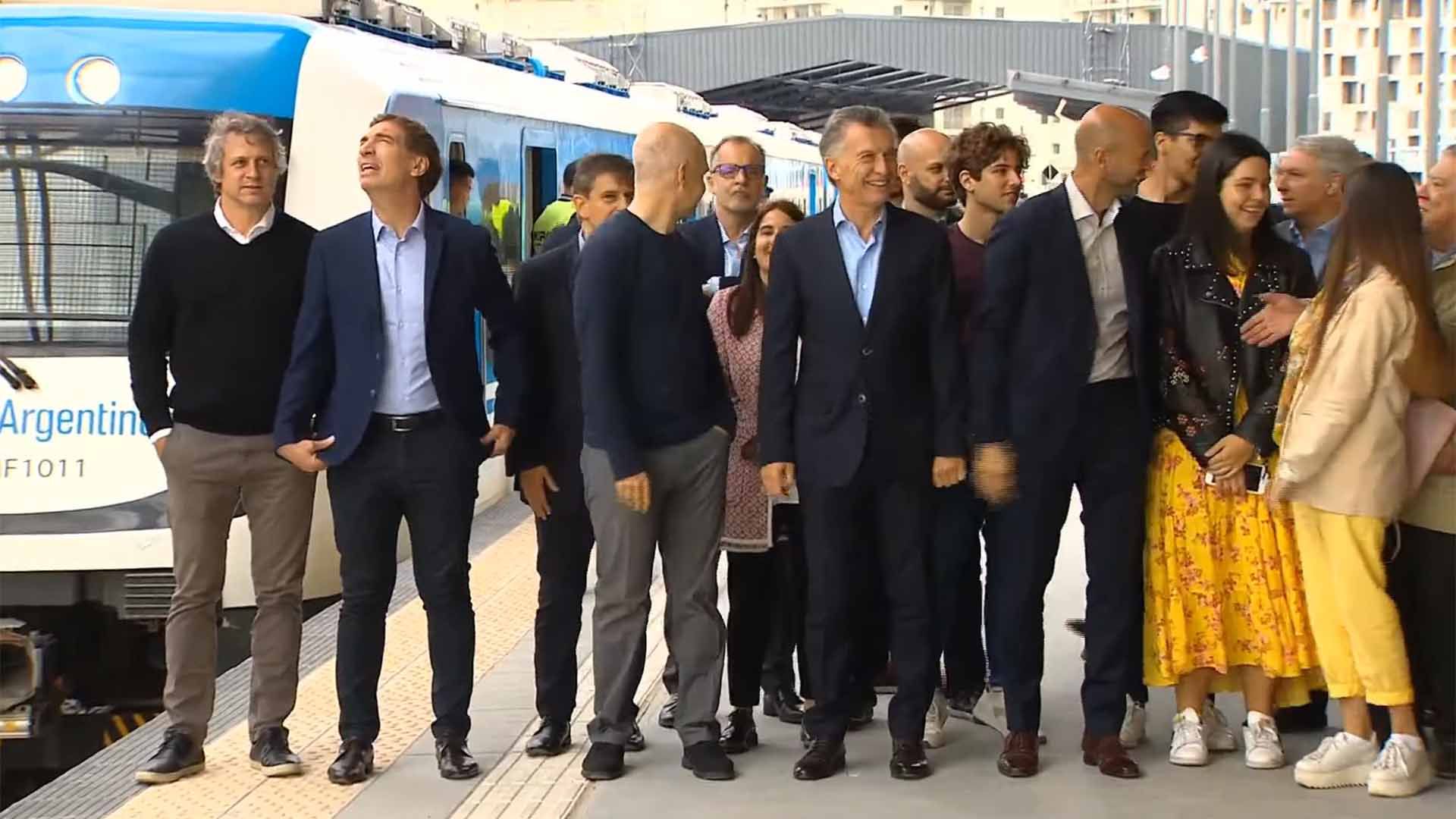 Mauricio Macri, Horacio Rodríguez Larreta y Guillermo Dietrich inauguraron la Estación Sáenz en Pompeya