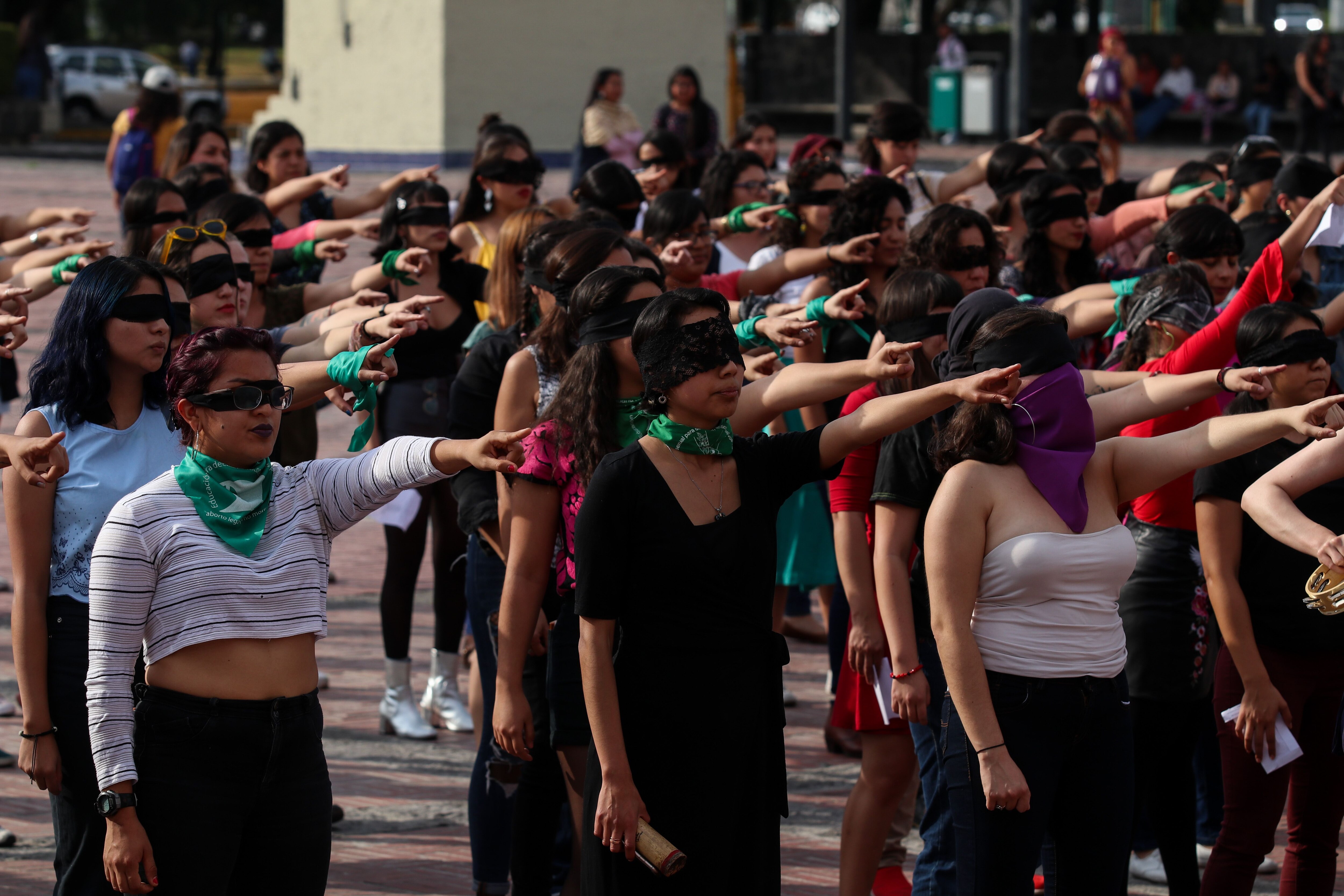 Ciudad de México, México, “Un violador en tu camino”, es una propuesta de la colectiva chilena Lastesis con motivo del Día Internacional de Eliminación de la Violencia contra la Mujer (Foto: Galo Cañas/cuartoscuro)