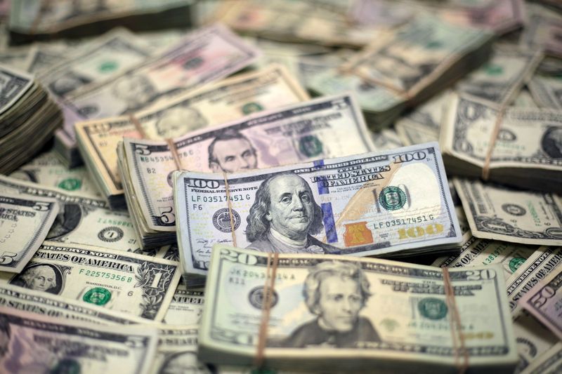 Dólares (REUTERS/Jose Luis Gonzalez)