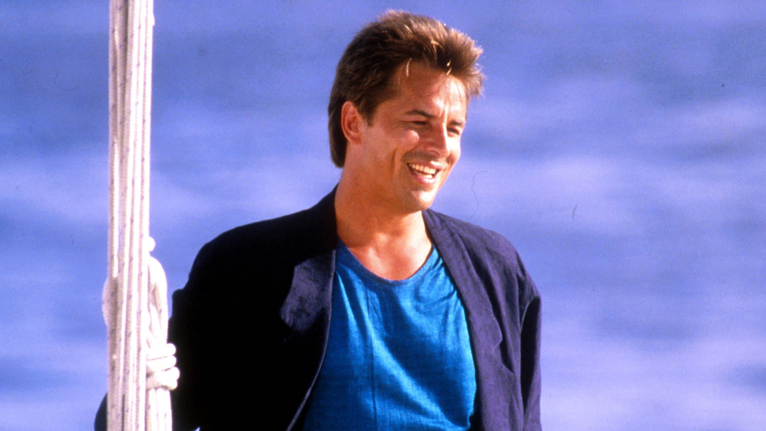 Don Johnson, en el set de "Miami Vice" en 1986 (Foto: Shutterstock) 