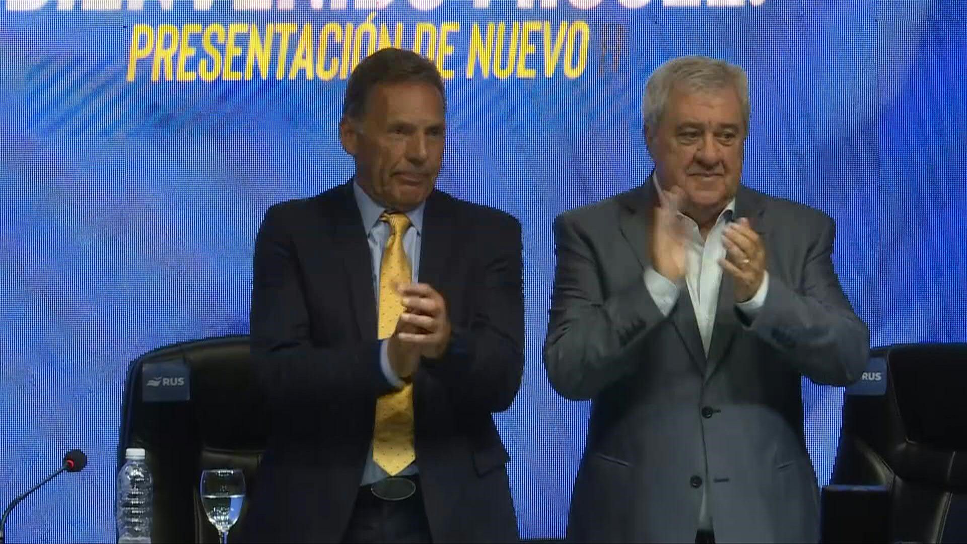 El entrenador Miguel Ángel Russo vuelve a dirigir al argentino Boca Juniors después de doce temporadas, con el impulso de su exdirigido Juan Román Riquelme convertido en vicepresidente segundo de la entidad ‘xeneize’, anunció este lunes el club.