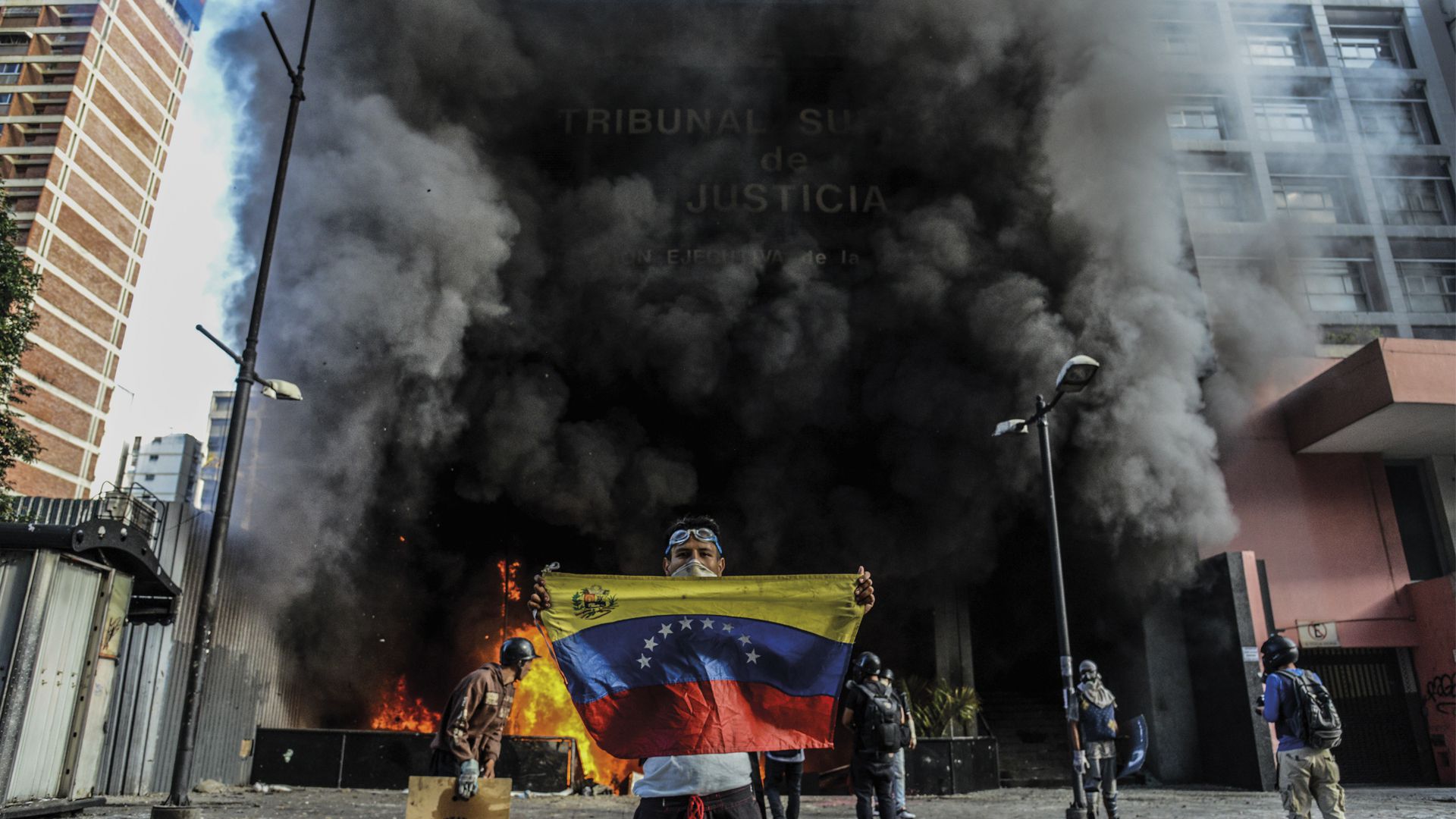 Venezuela sigue sin resolver la crisis política y social que envuelve a todo el país. Foto: AFP.