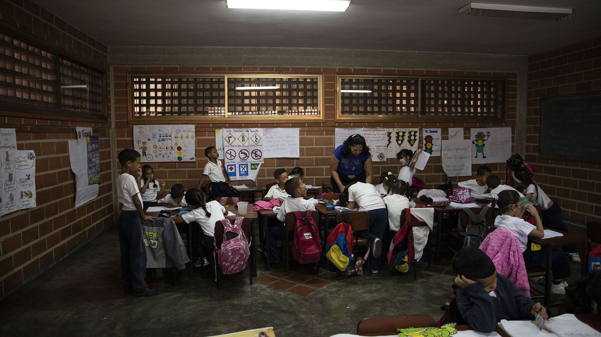 Maduro pidió difundir el ideario bolivariano en escuelas, liceos y universidades (Lihue Althabe)