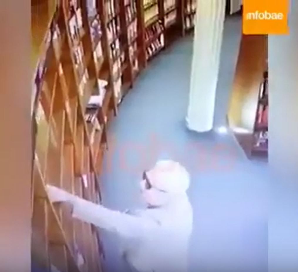 El embajador de México en Argentina, sorprendido mientras trataba de hurtar un libro en la icónica librería de El Ateneo en Buenos Aires (Foto: Archivo)