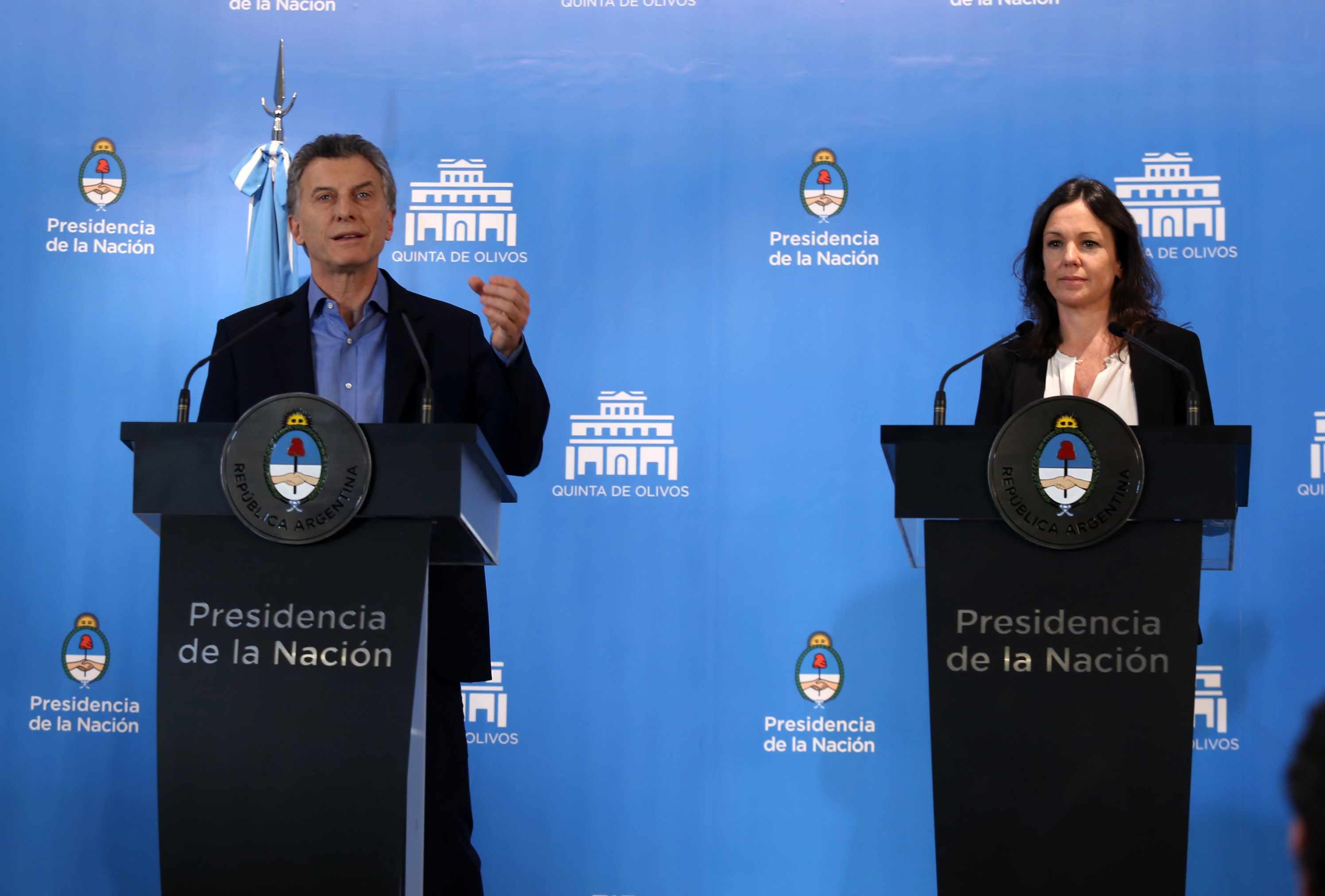 El presidente Mauricio Macri junto a la ministra de Desarrollo Social, Carolina Stanley