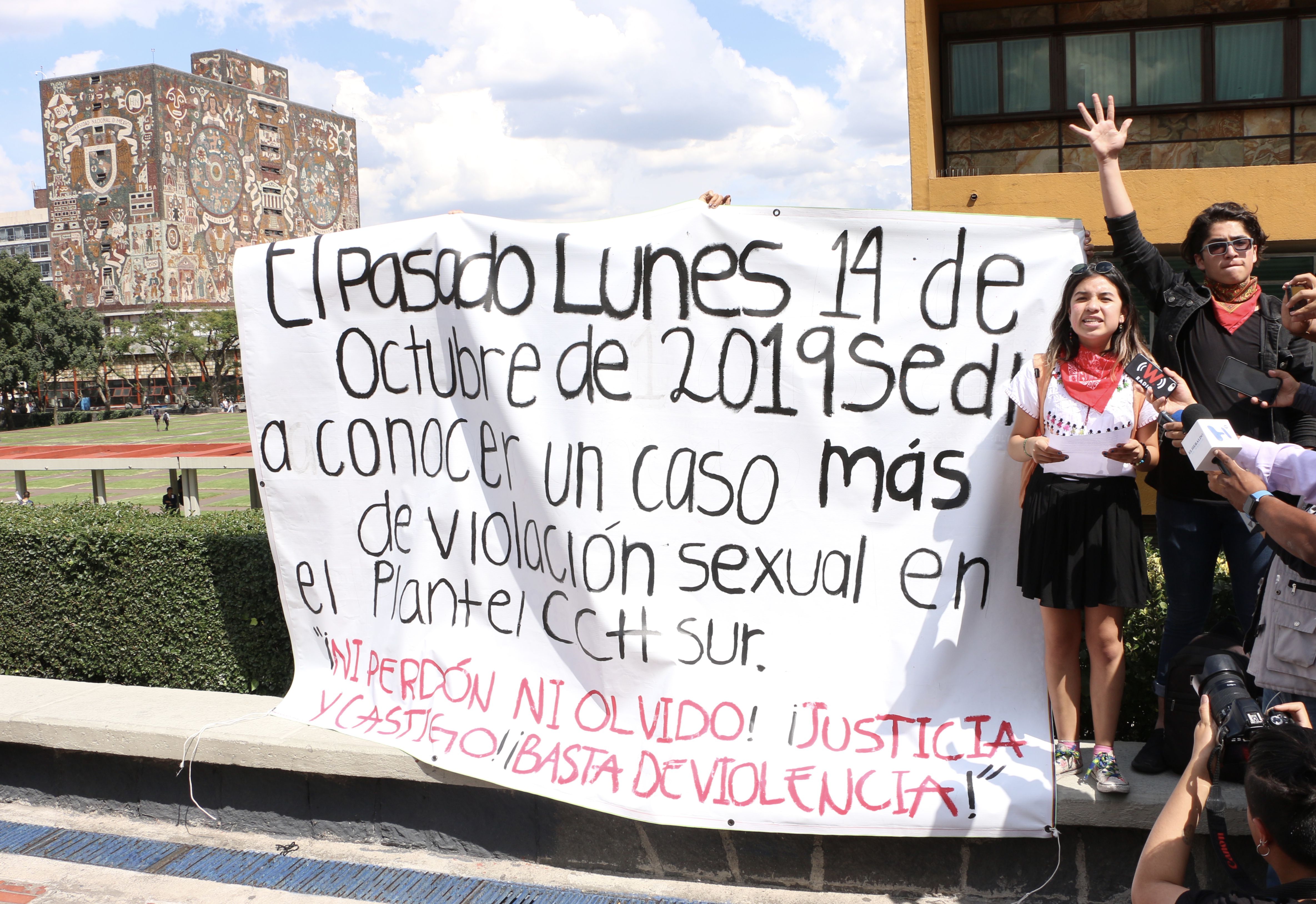 Las manifestaciones en contra de la violencia de género en la UNAM han sido numerosas y llamativas. (Foto: Archivo)