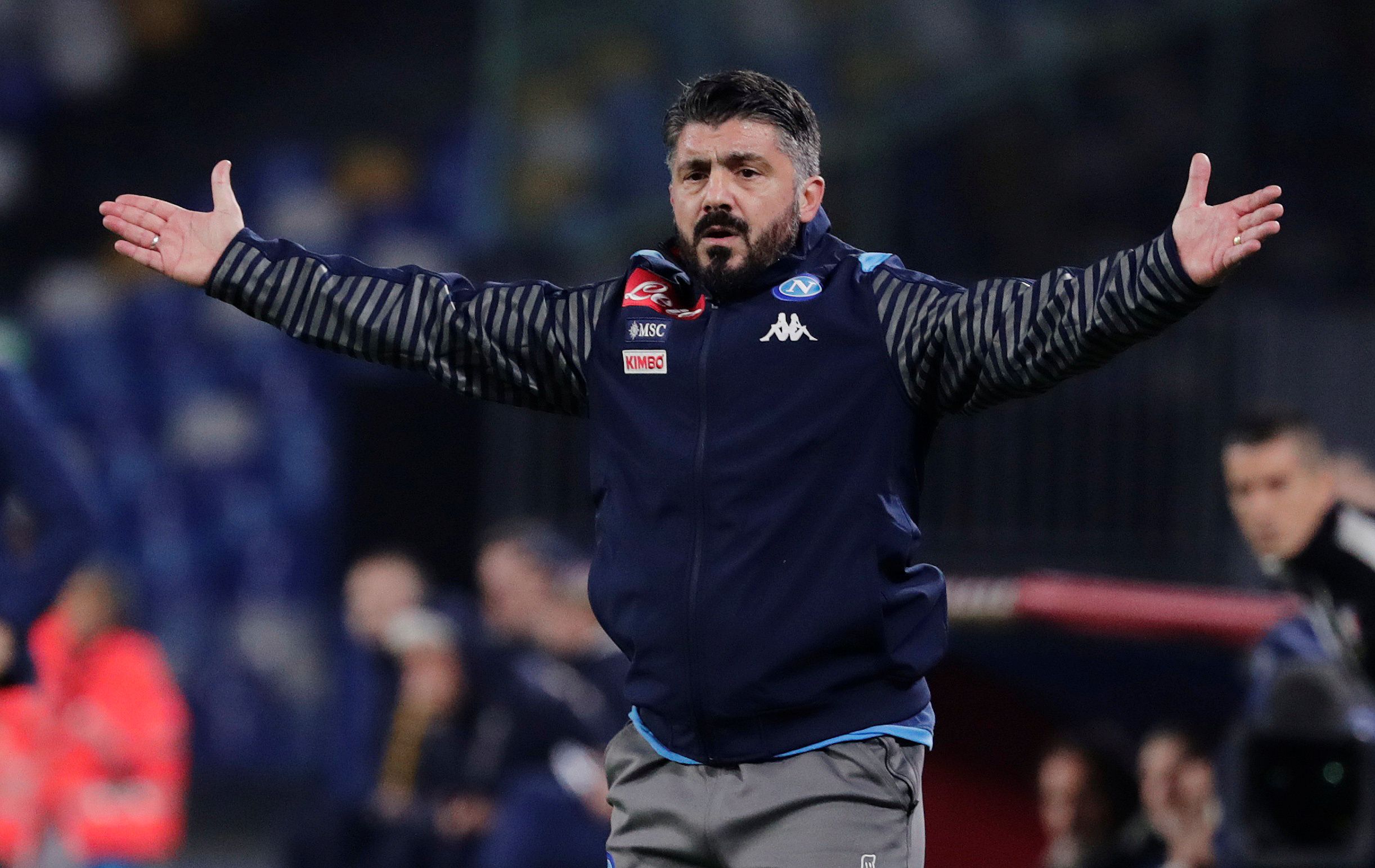 Con la llegada de Gattuso, los minutos de Hirving Lozano han disminuido (Foto: Reuters/Ciro De Luca)