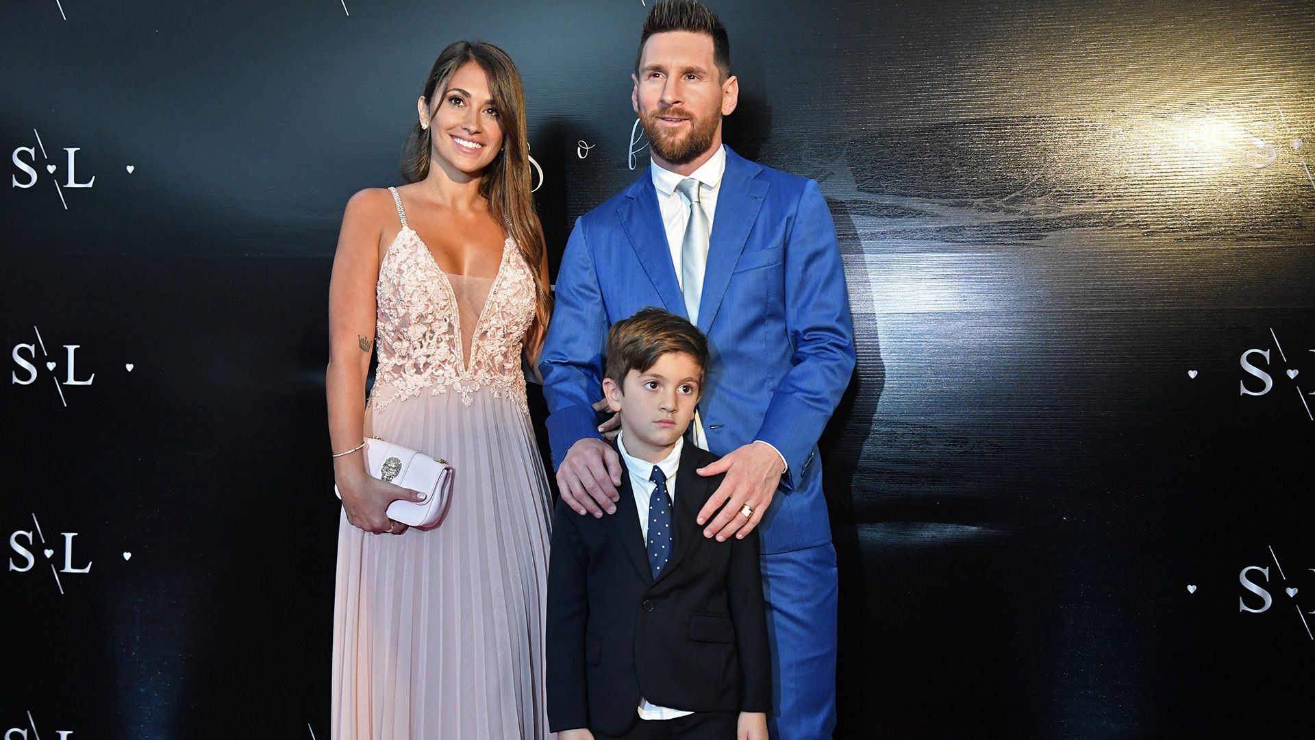 Antonela, Lionel y Thiago Messi, en la boda de Luis Suárez y Sofía Balbi 