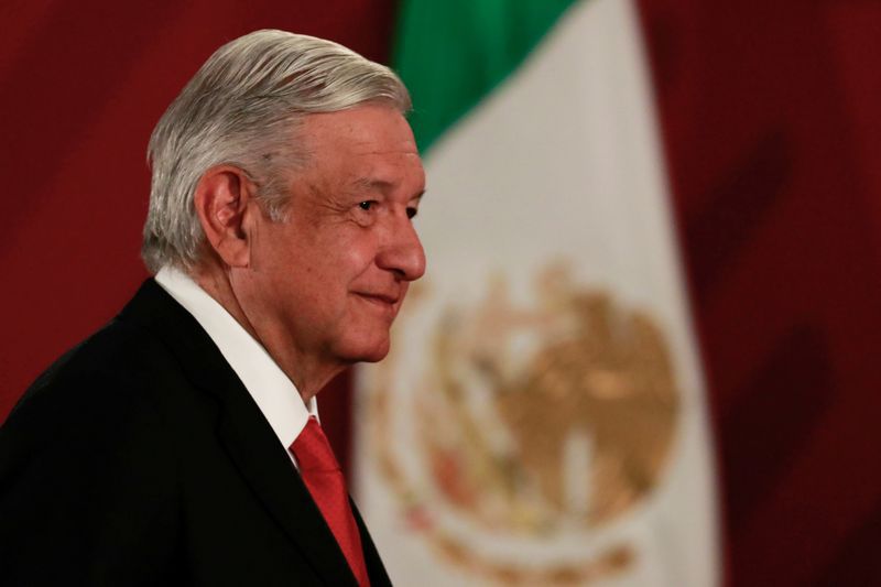 Andrés Manuel López Obrador dio a conocer los esquemas bajo los que se busca comercializar la aeronave (Foto: Reuters/Henry Romero/Archivo)