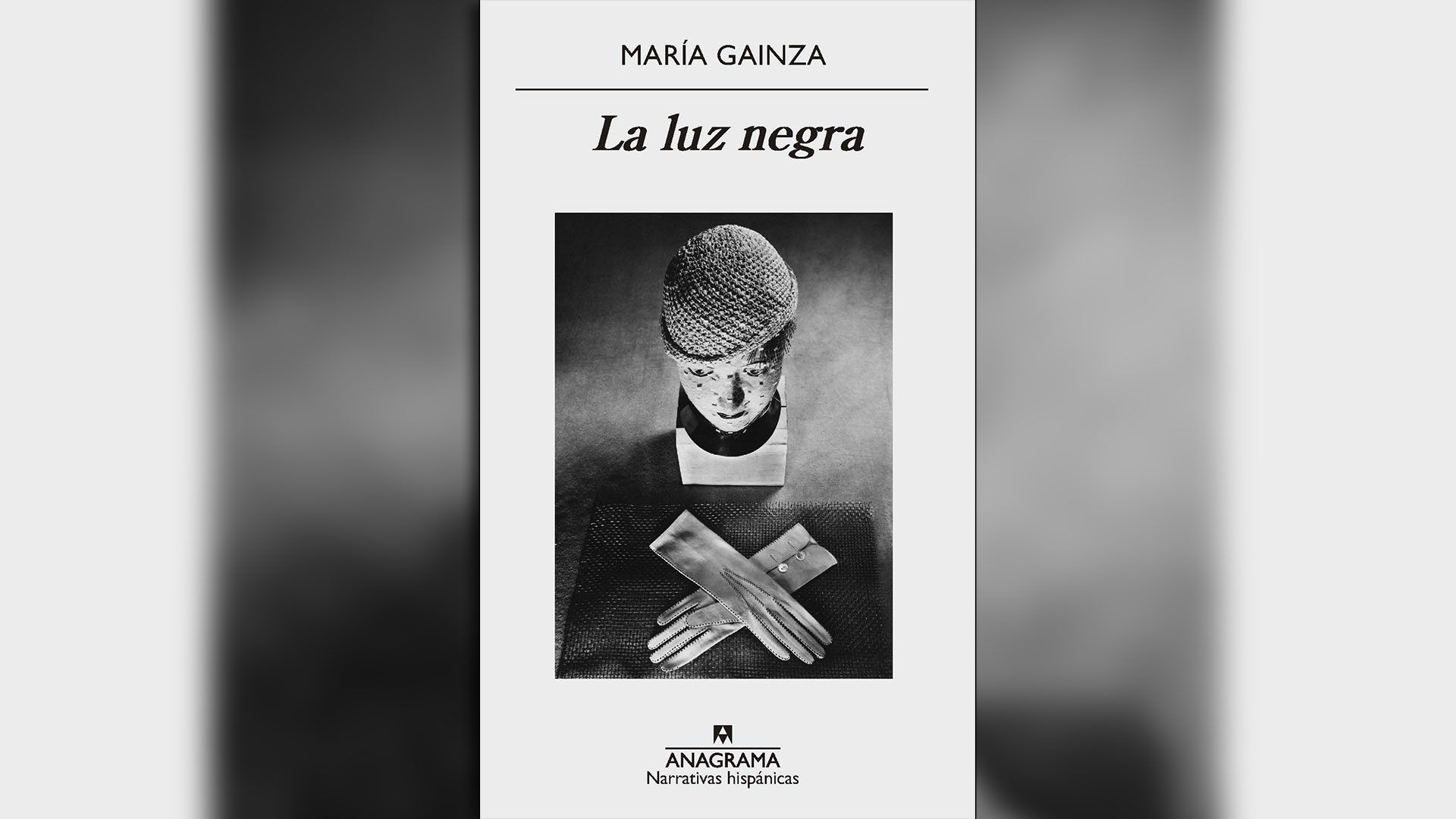 "La luz negra" de María Gainza