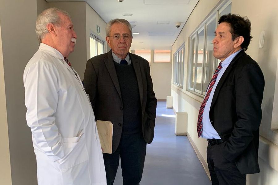 El director del Hospital dnunció que SAFE incumplió con la entrega de algunos productos de quimioterapia "por lo que se aplicaron puntualmente las sanciones económicas-administrativas de acuerdo a la ley". (Foto: Twitter)