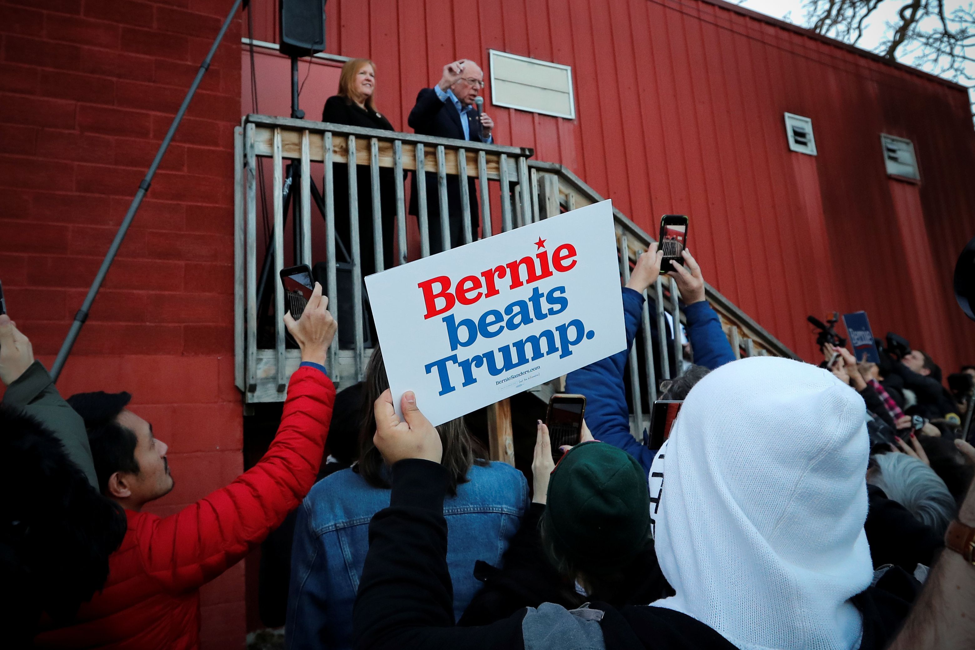 Bernie Sanders durante un acto de campaña en Des Moines (REUTERS/Mike Segar)