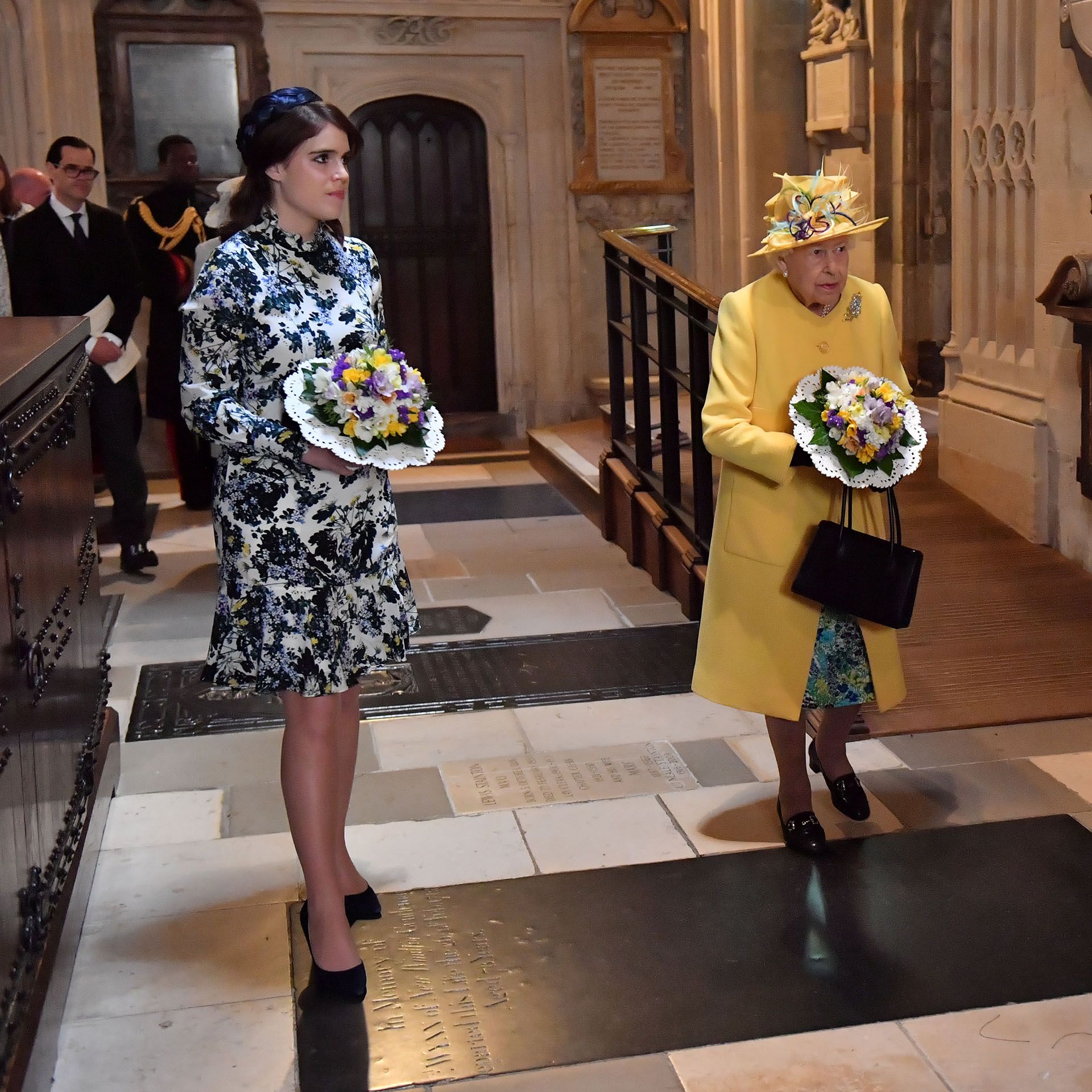 La reina Isabel II con Eugenie de York durante un evento en Windsor (REUTERS)