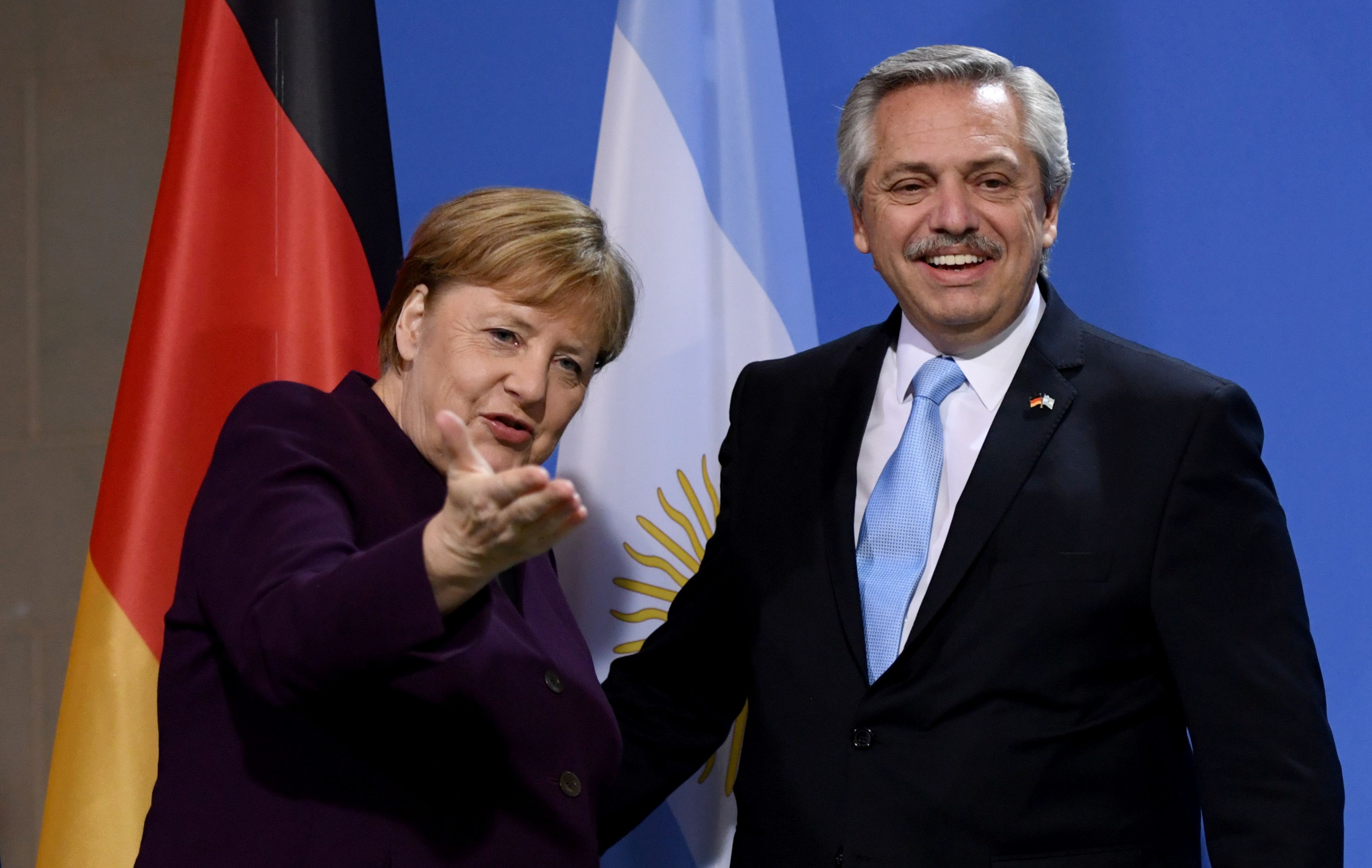 Angela Merkel y Alberto Fernandez durante su encuentro en Berlín